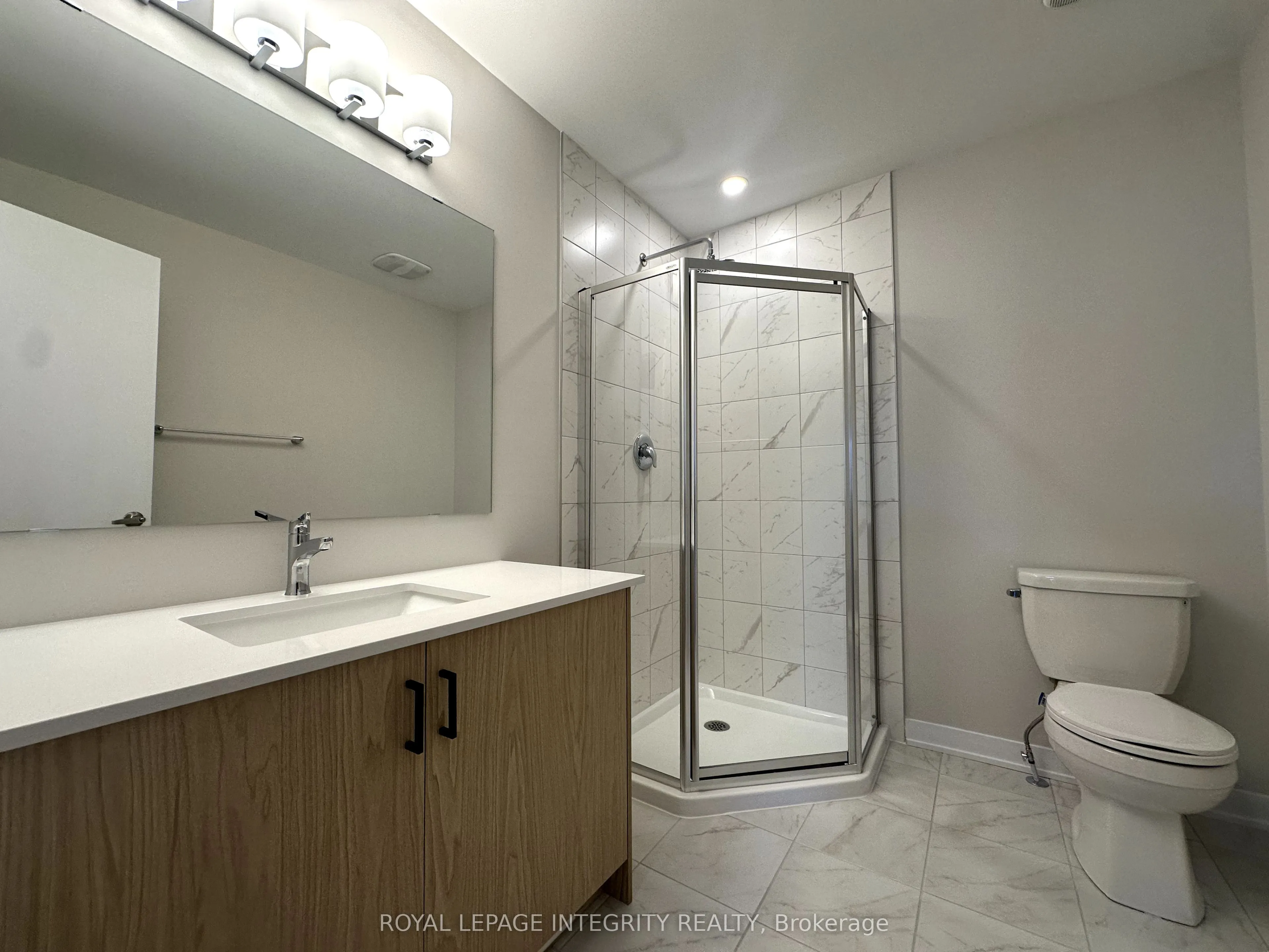 118 Ryan Reynolds Way