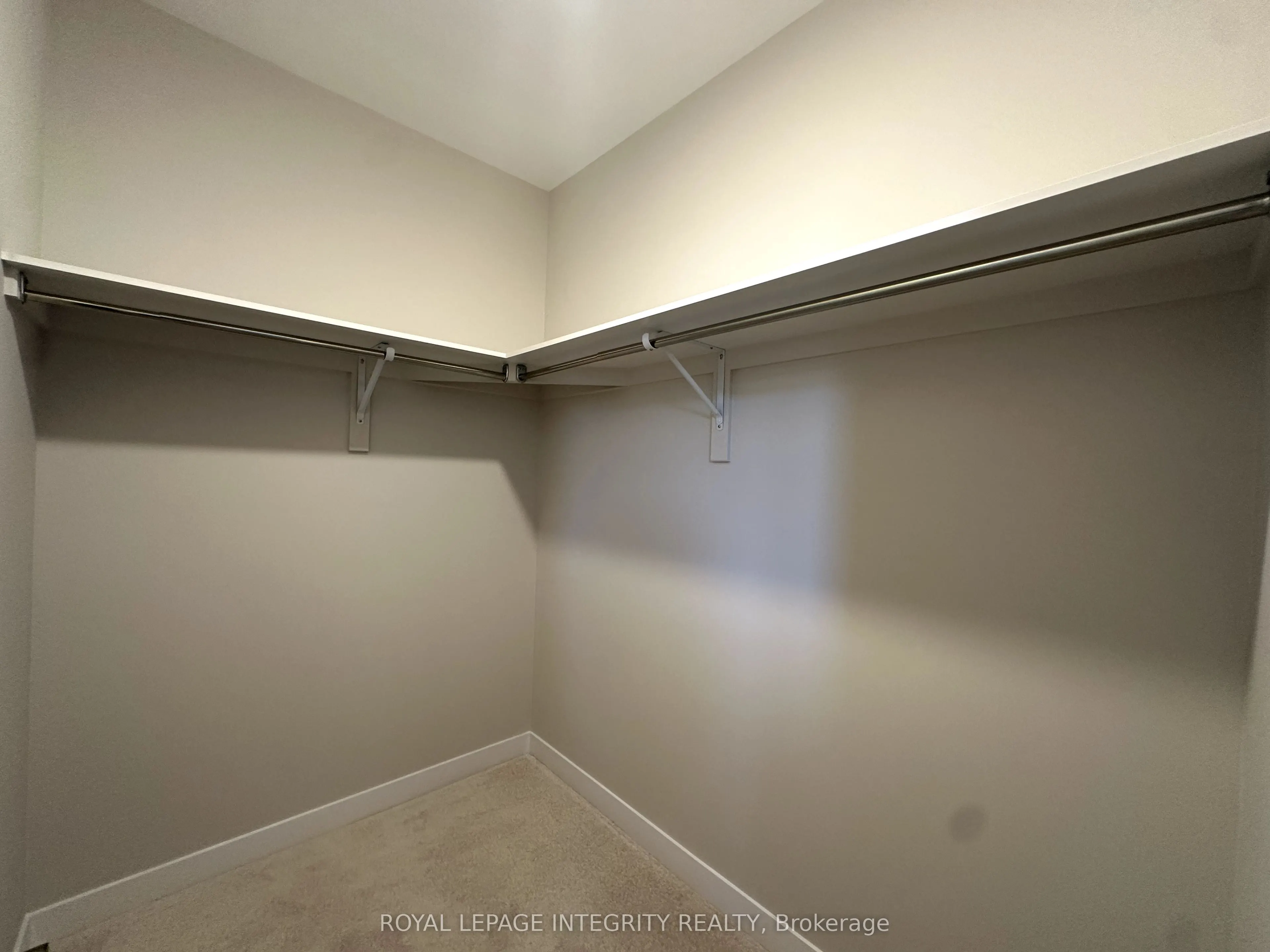 118 Ryan Reynolds Way