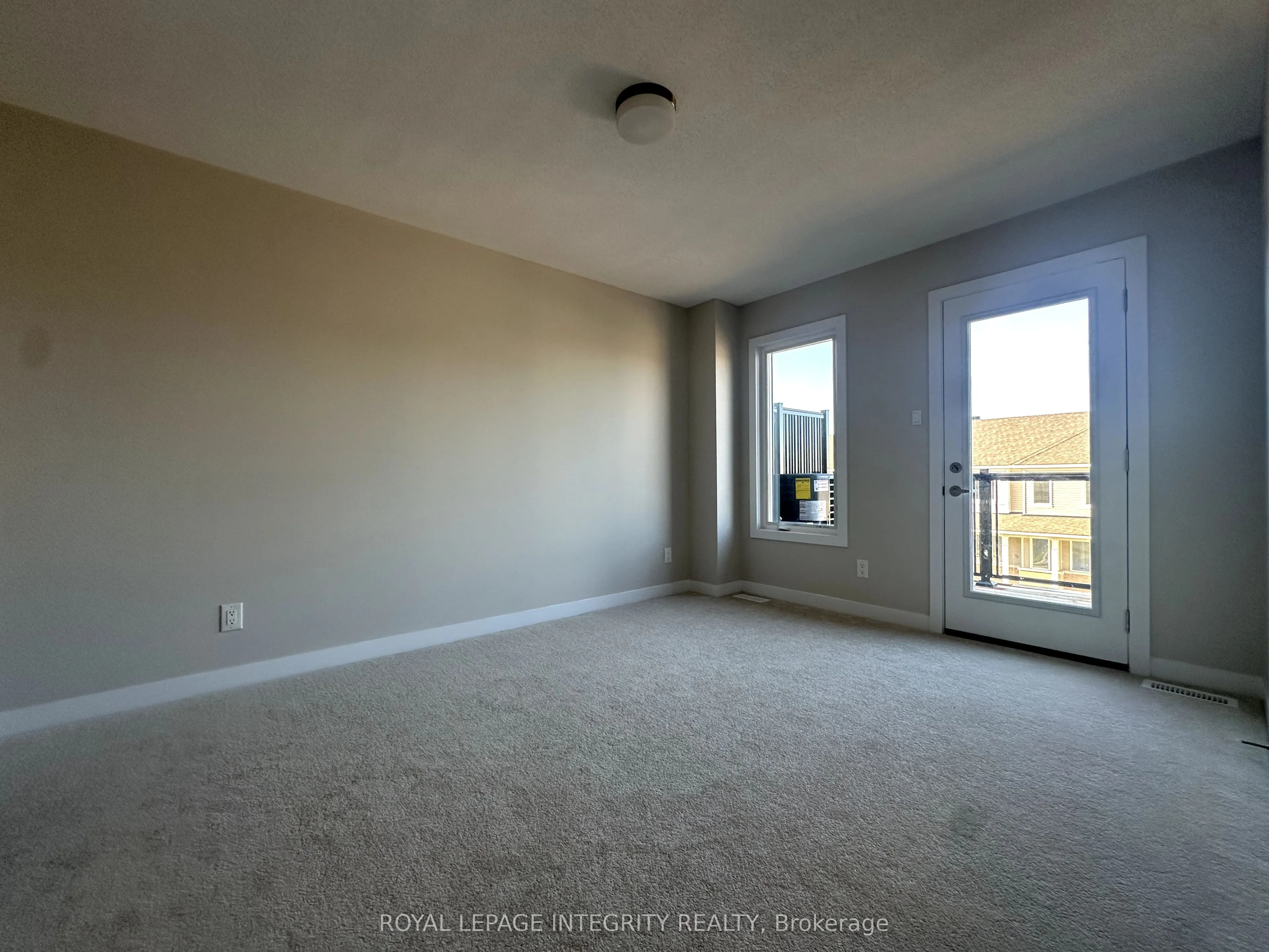 118 Ryan Reynolds Way