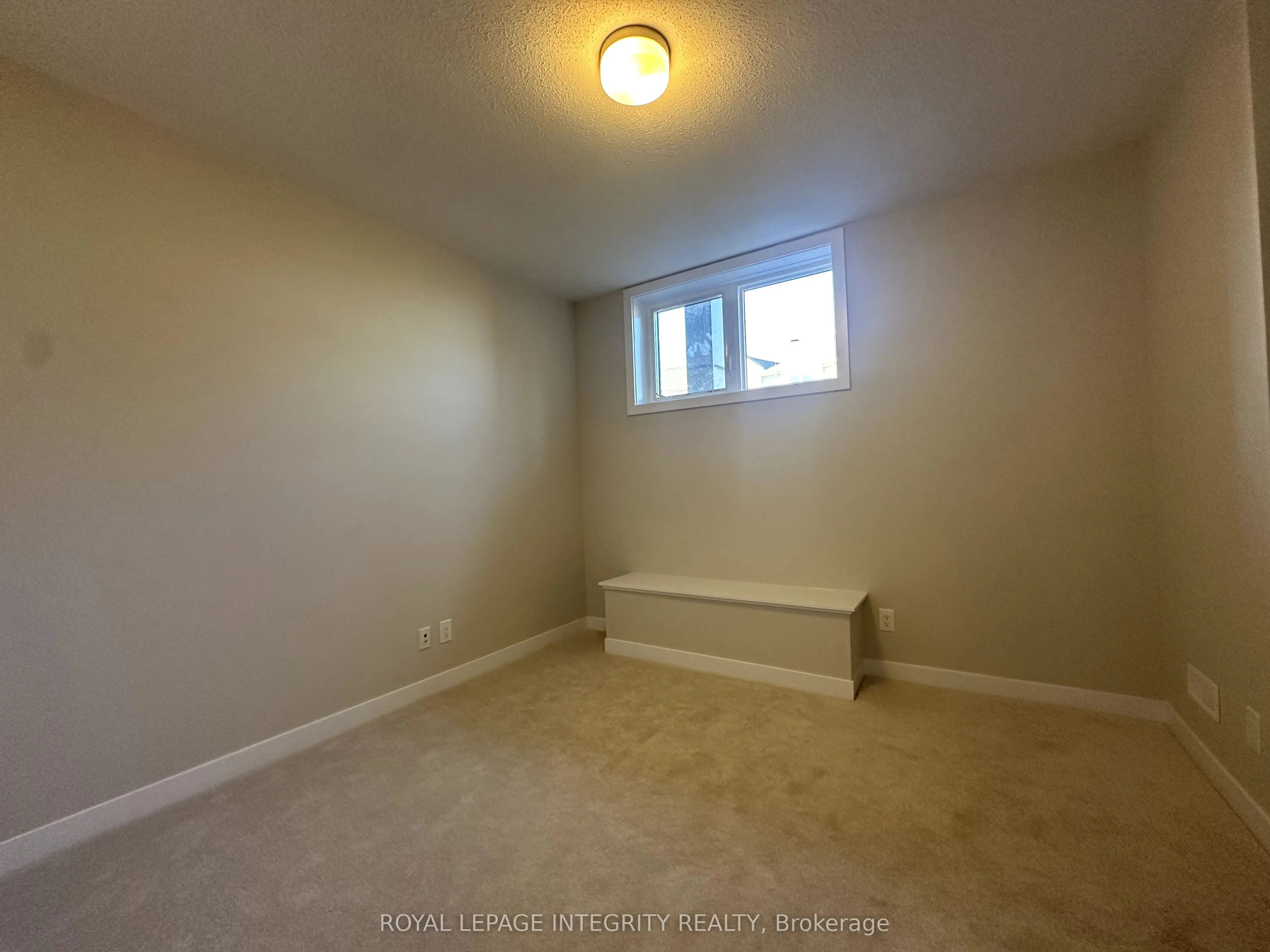 118 Ryan Reynolds Way