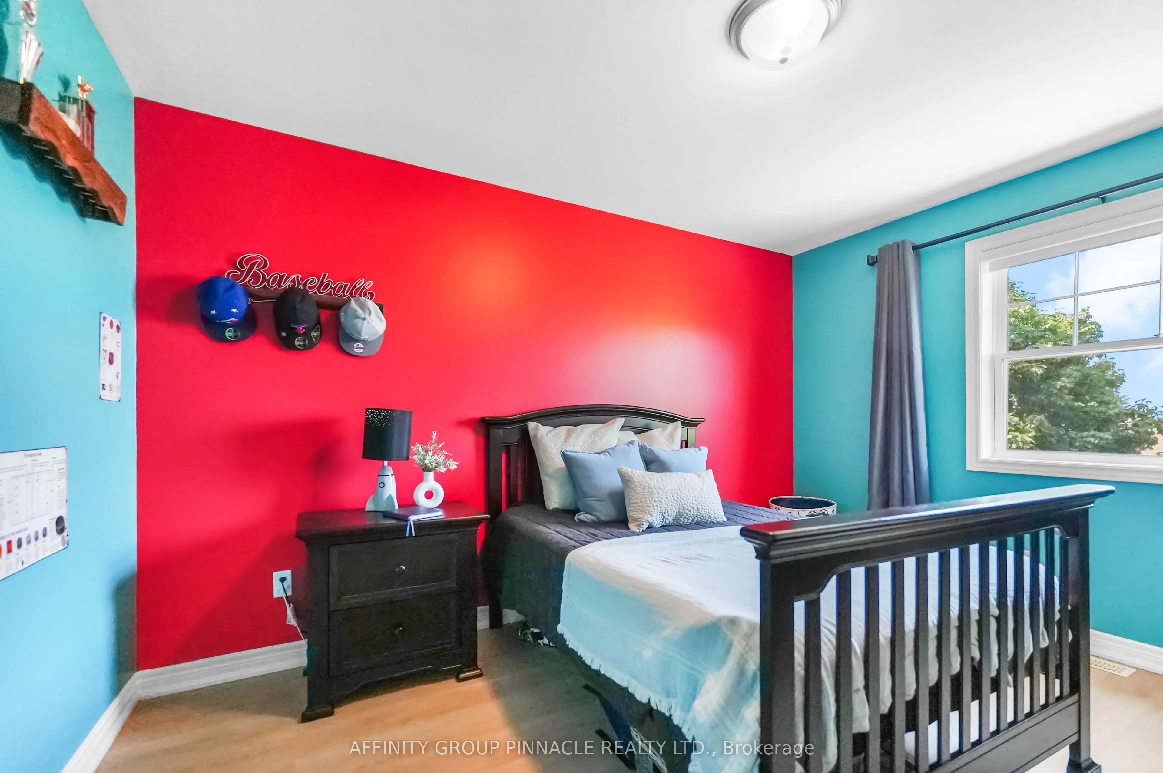 7 Brackendale Trail