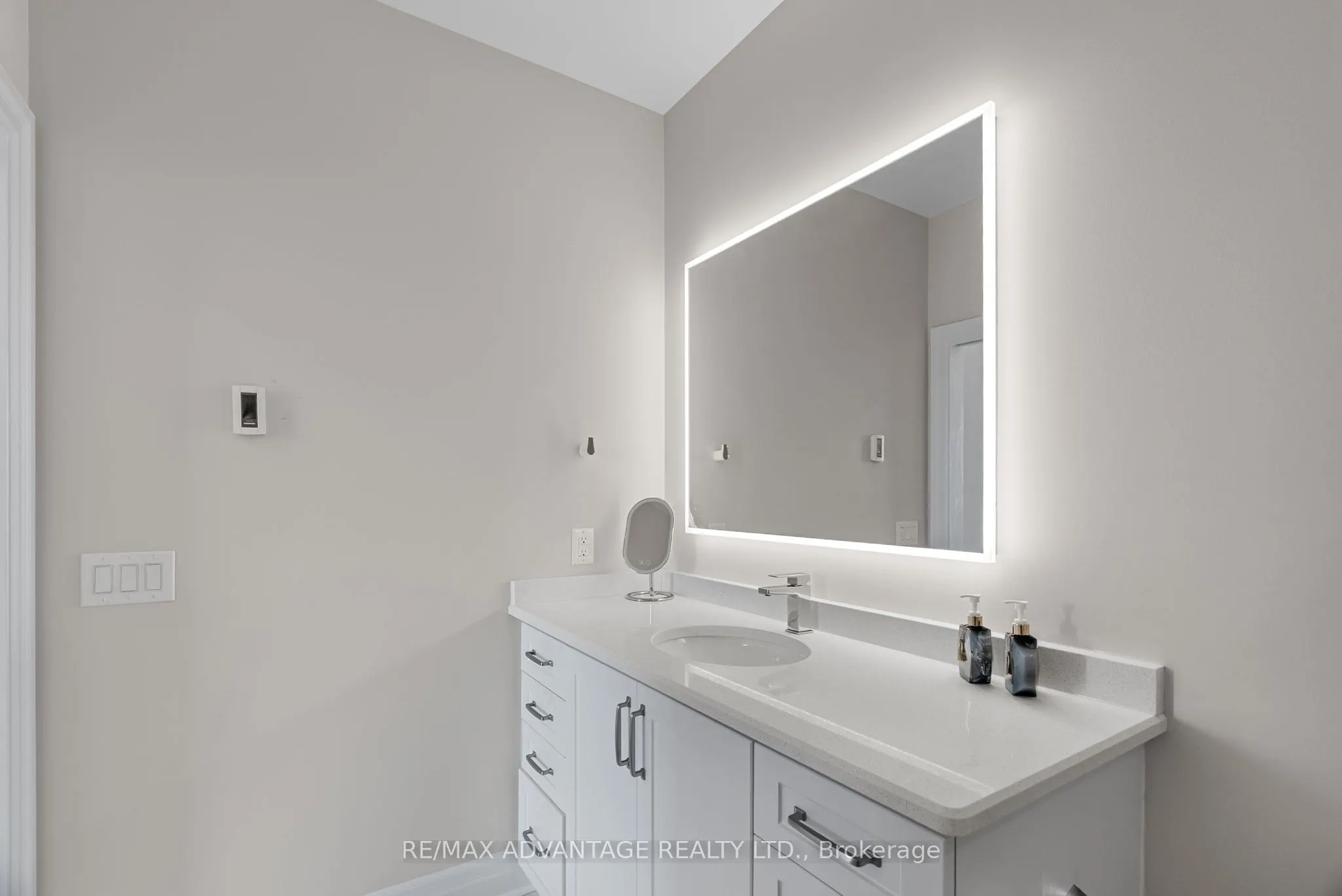 1200 Commissioners Road E, #509