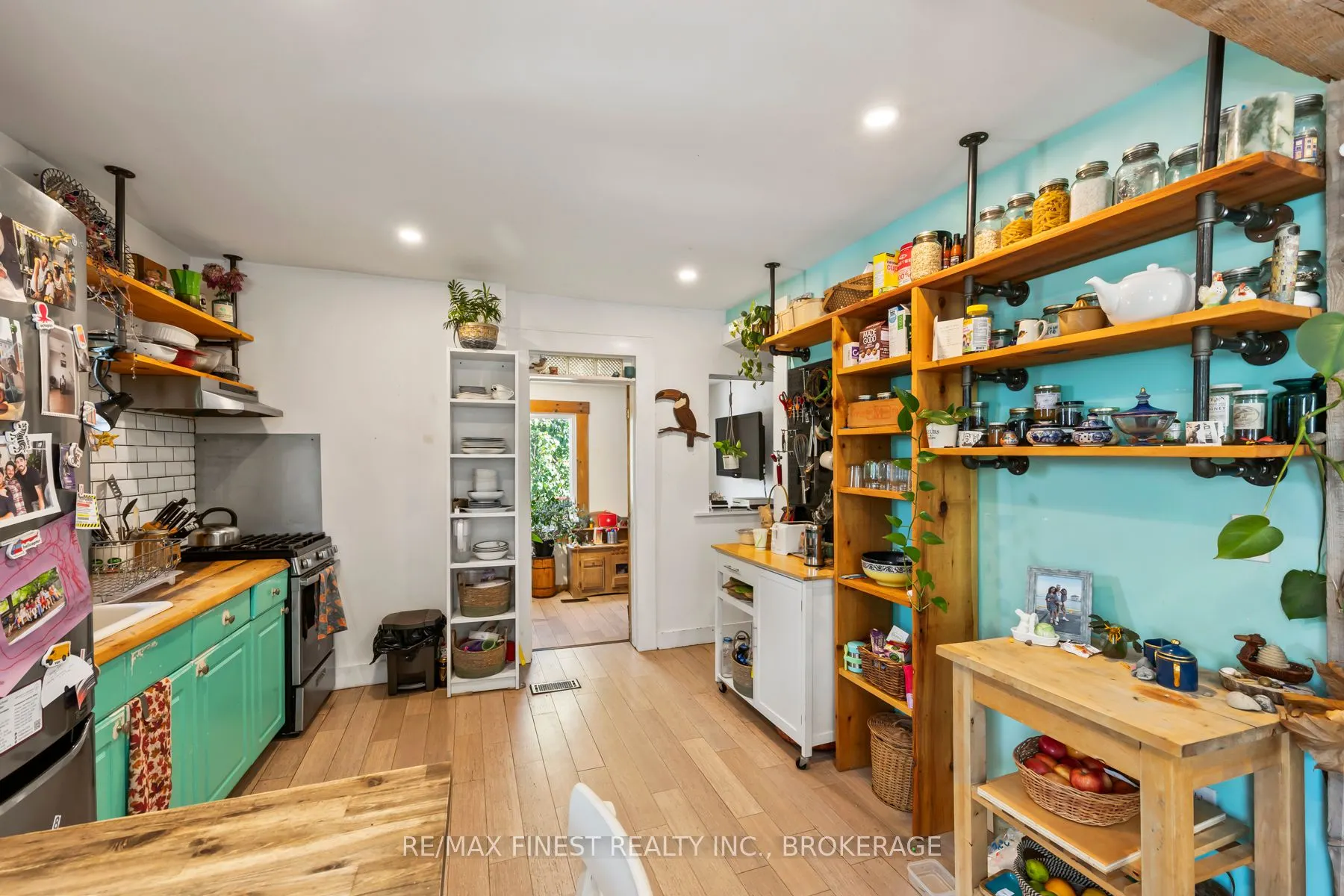 343 Sydenham Street