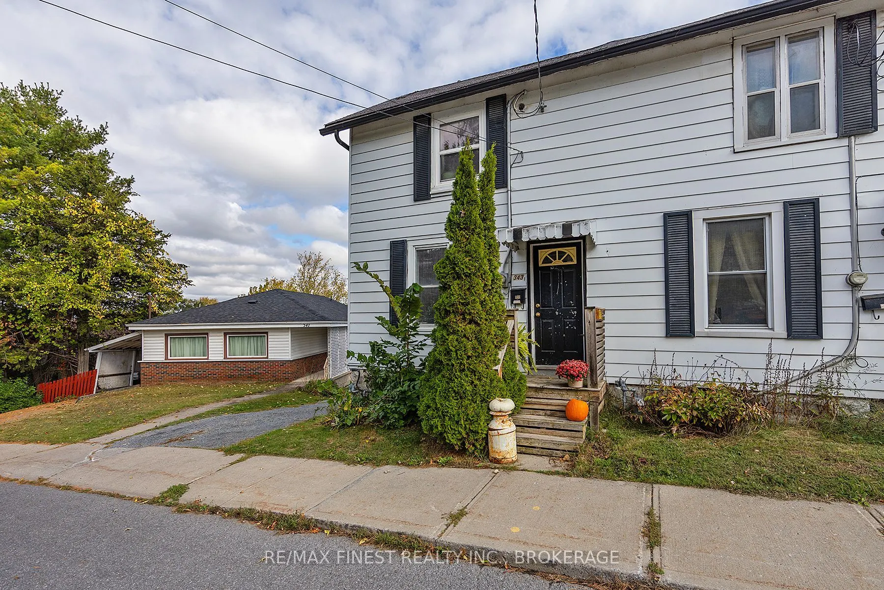 343 Sydenham Street