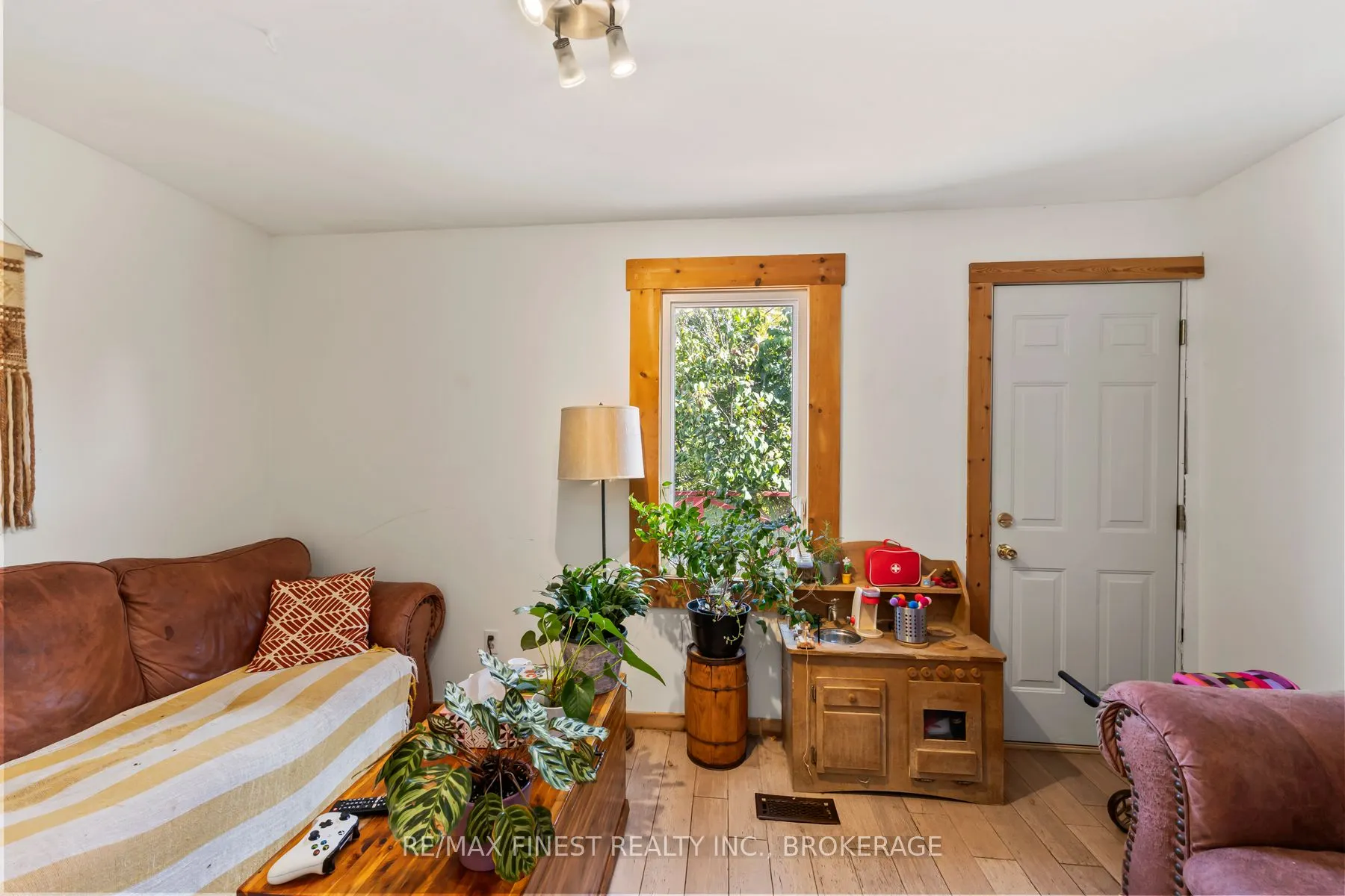 343 Sydenham Street