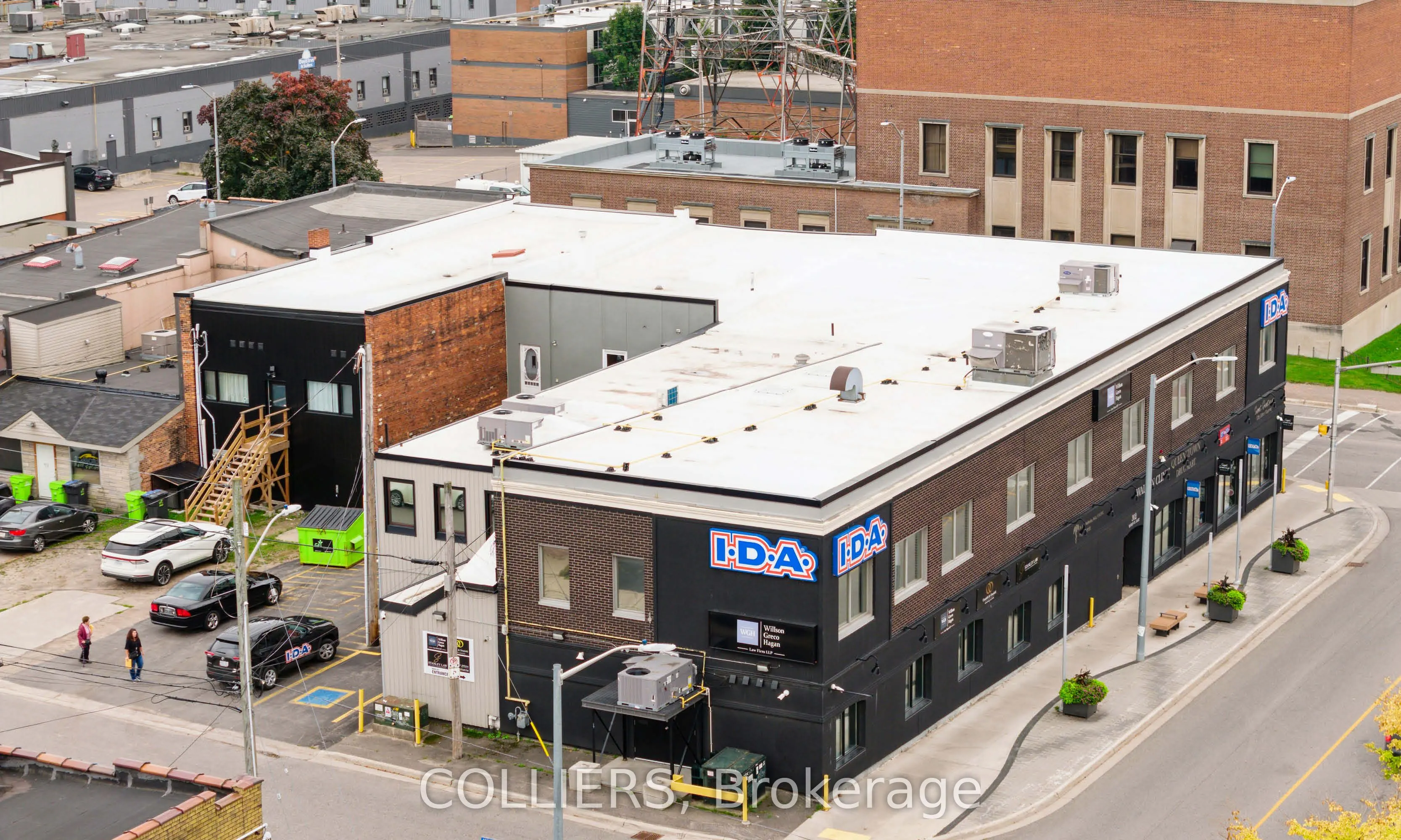 302* Queen Street E