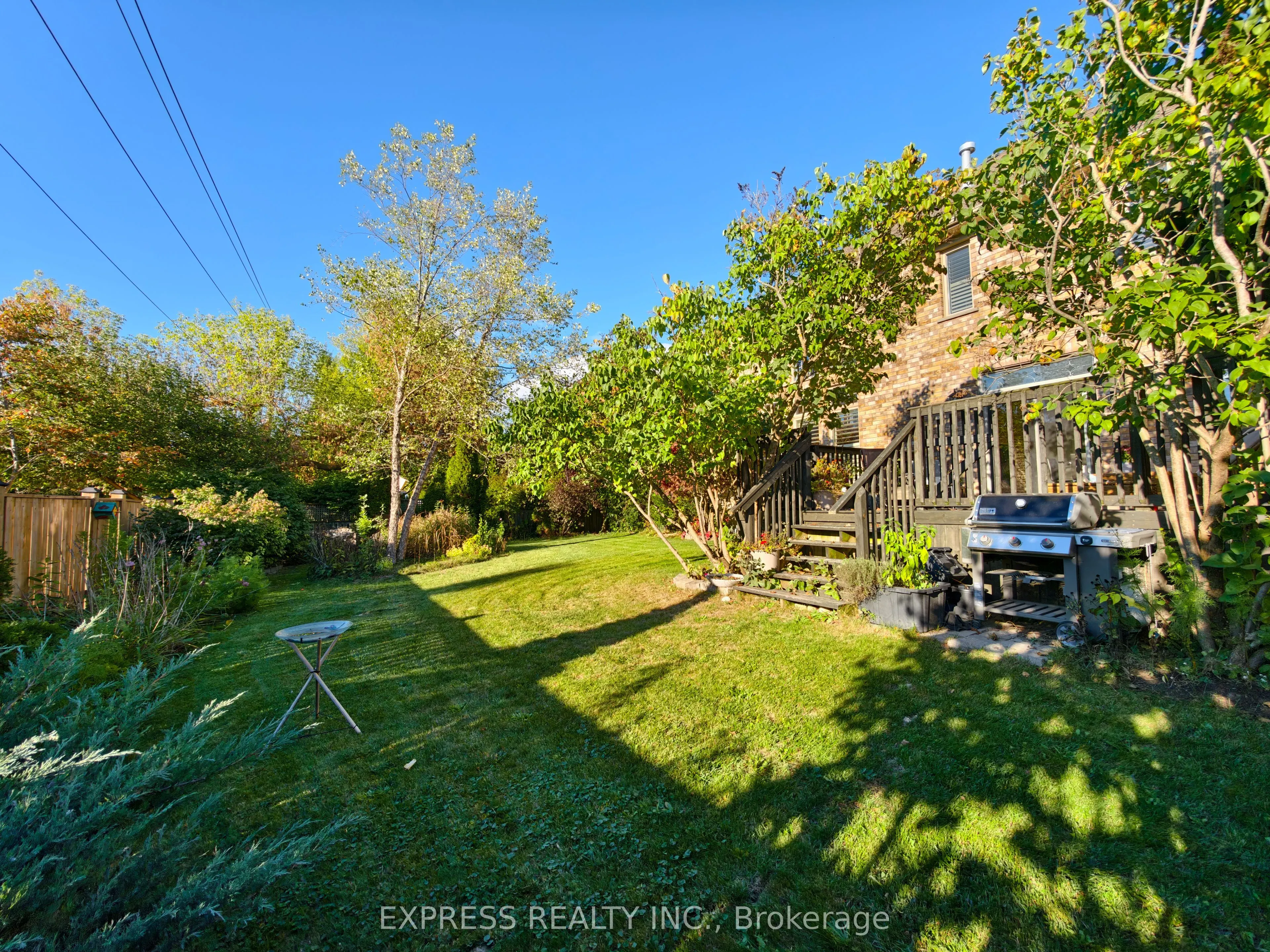 225 Terrace Wood Crescent