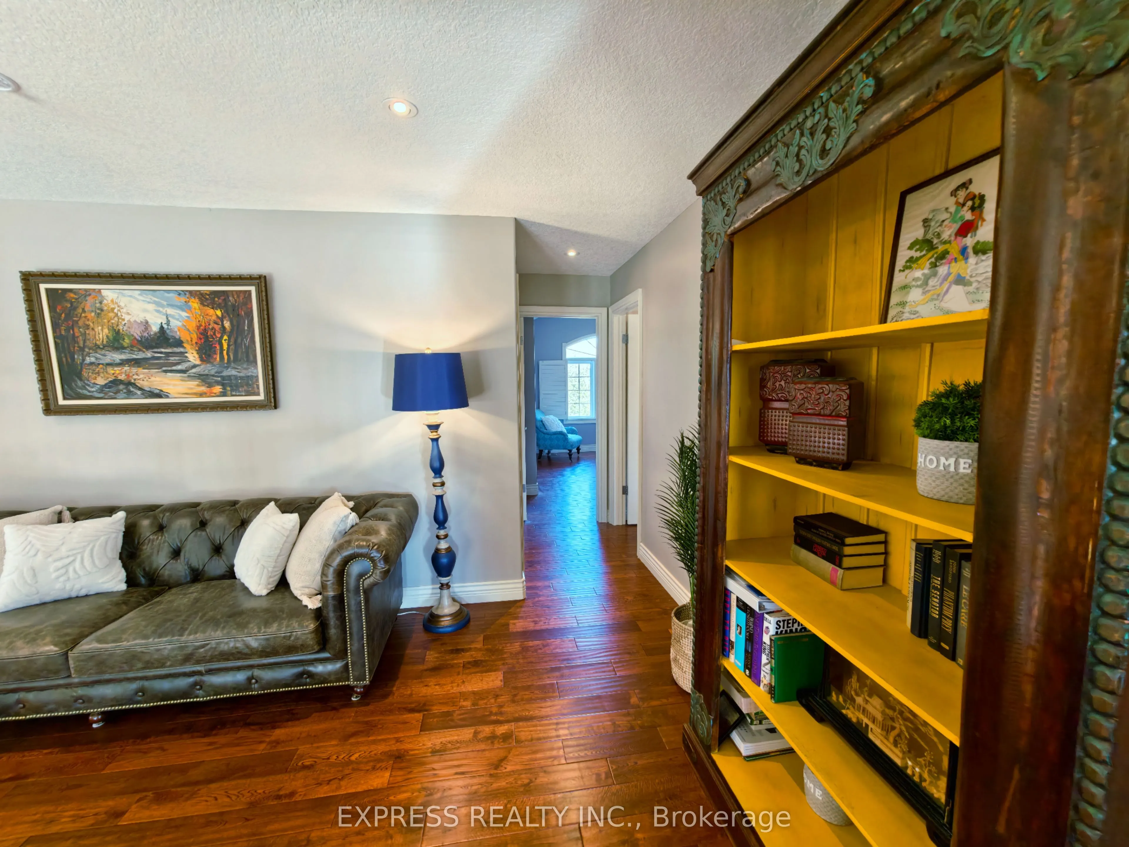 225 Terrace Wood Crescent