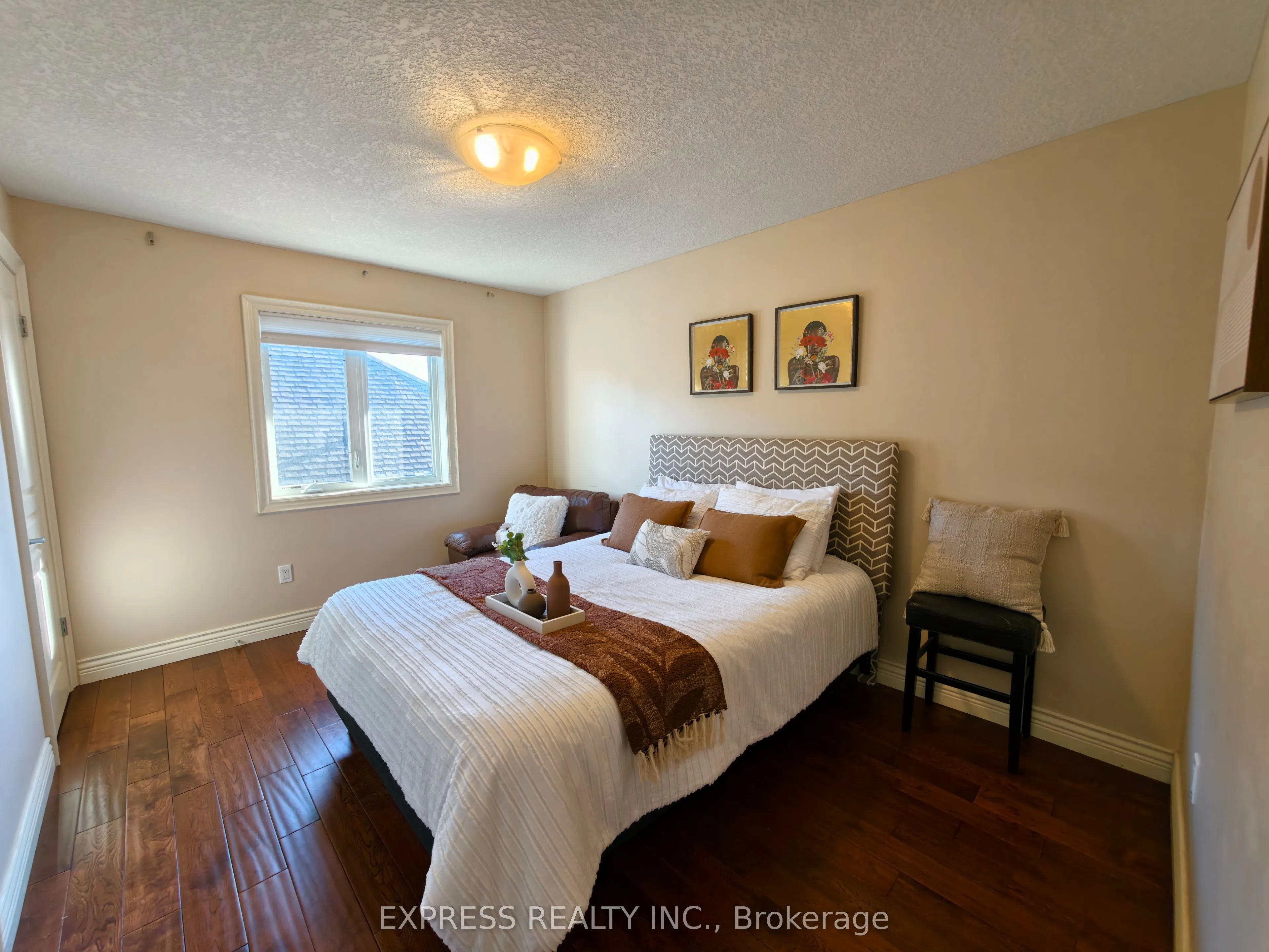 225 Terrace Wood Crescent