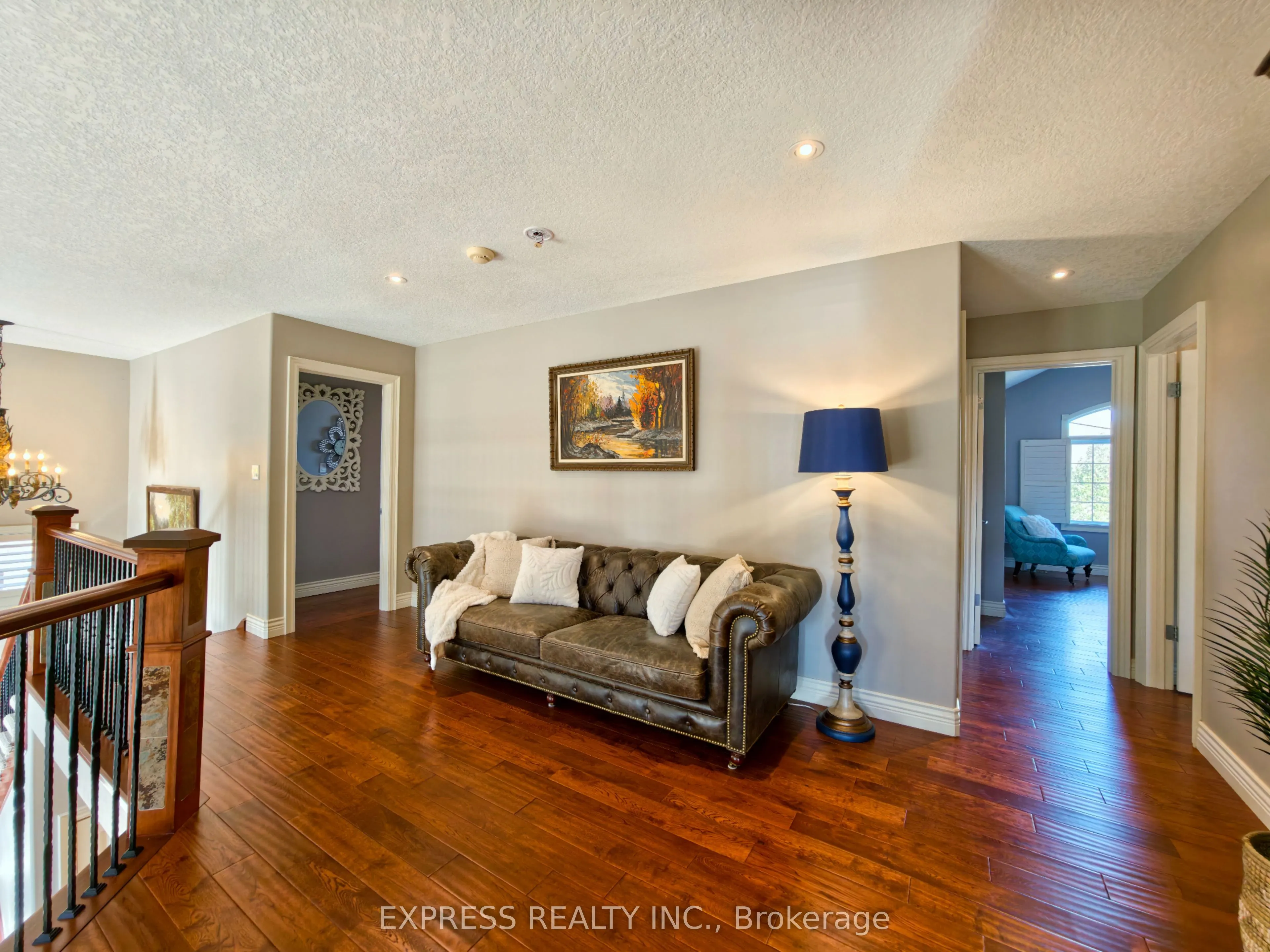 225 Terrace Wood Crescent