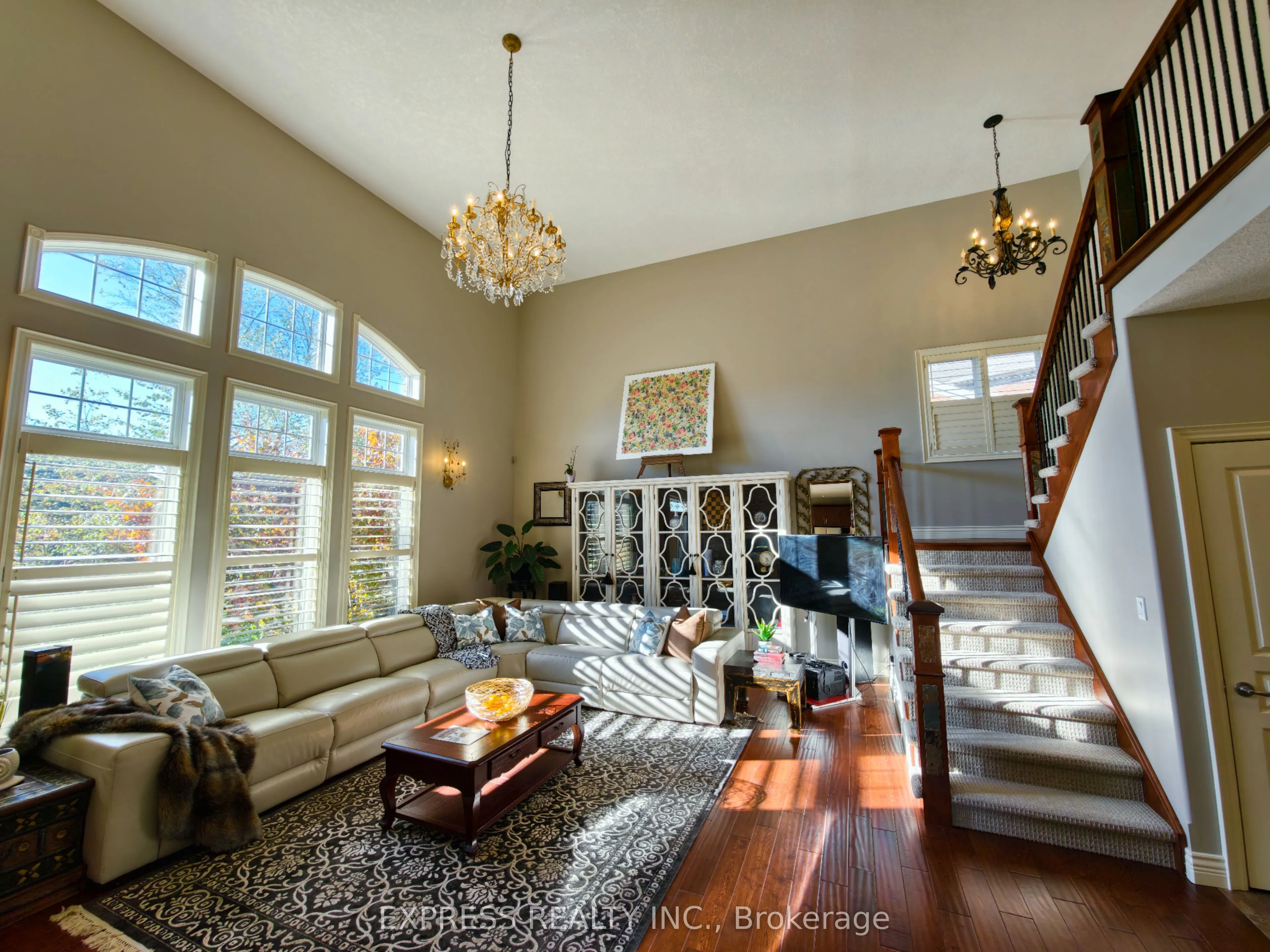 225 Terrace Wood Crescent