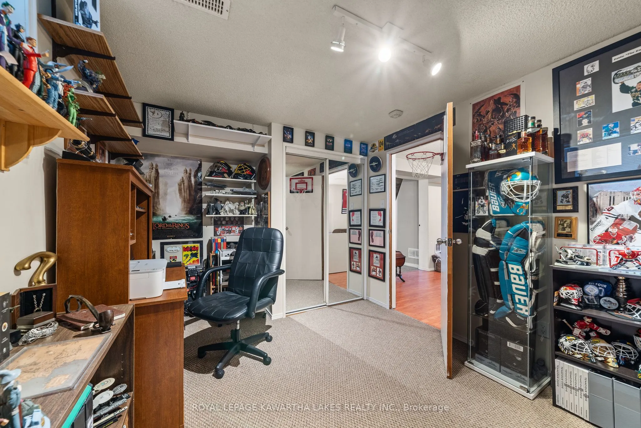 35 Woods Avenue
