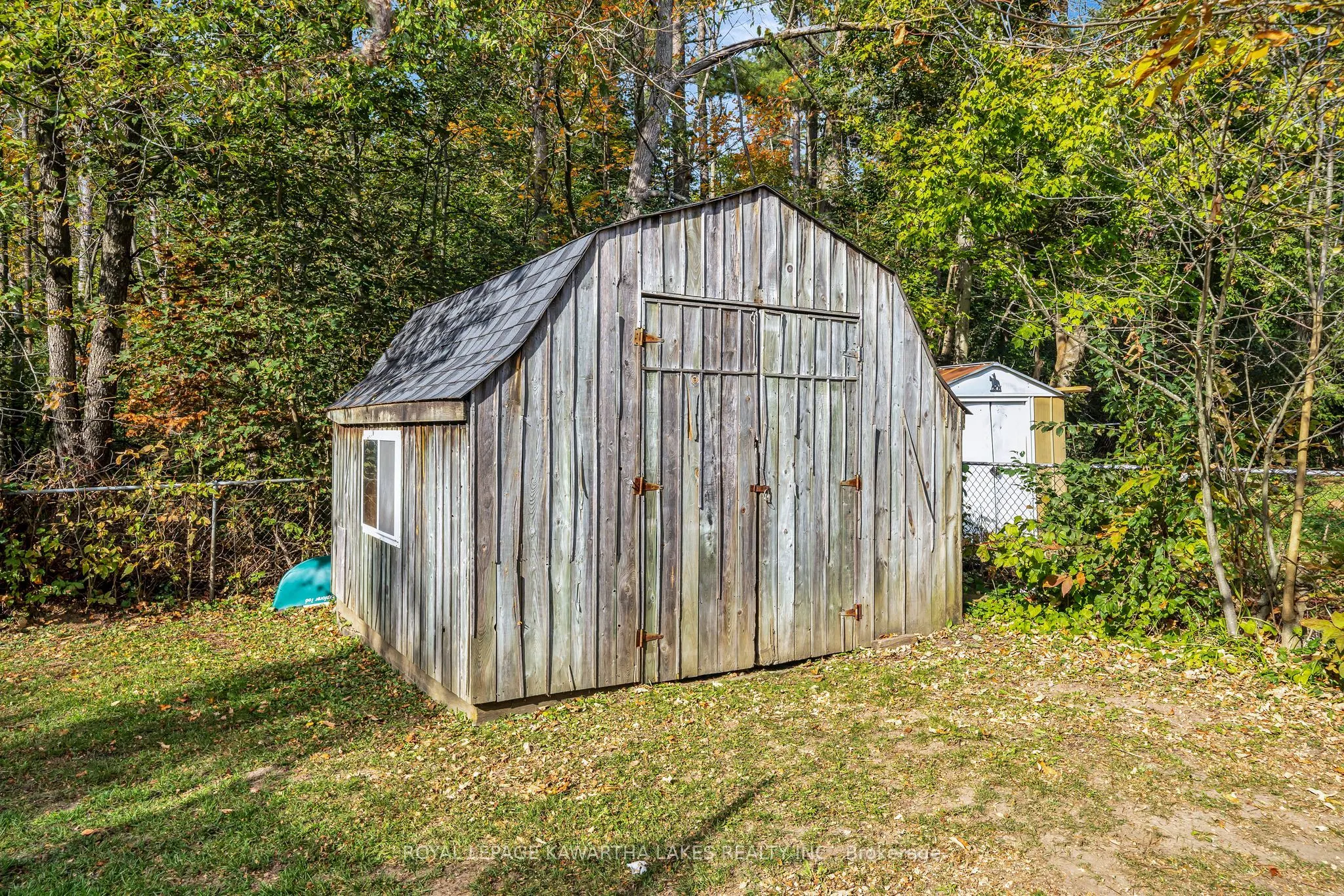 35 Woods Avenue