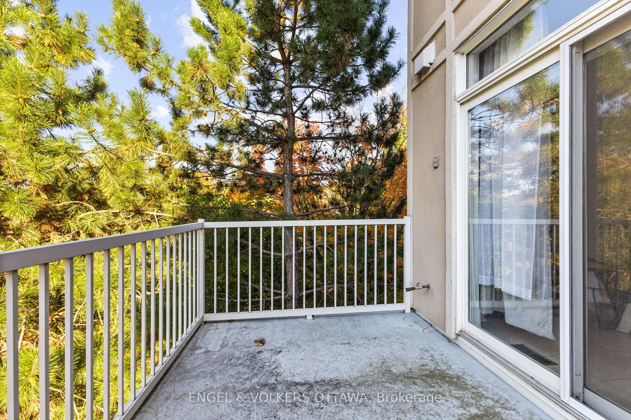 71 Metropole Private, #63