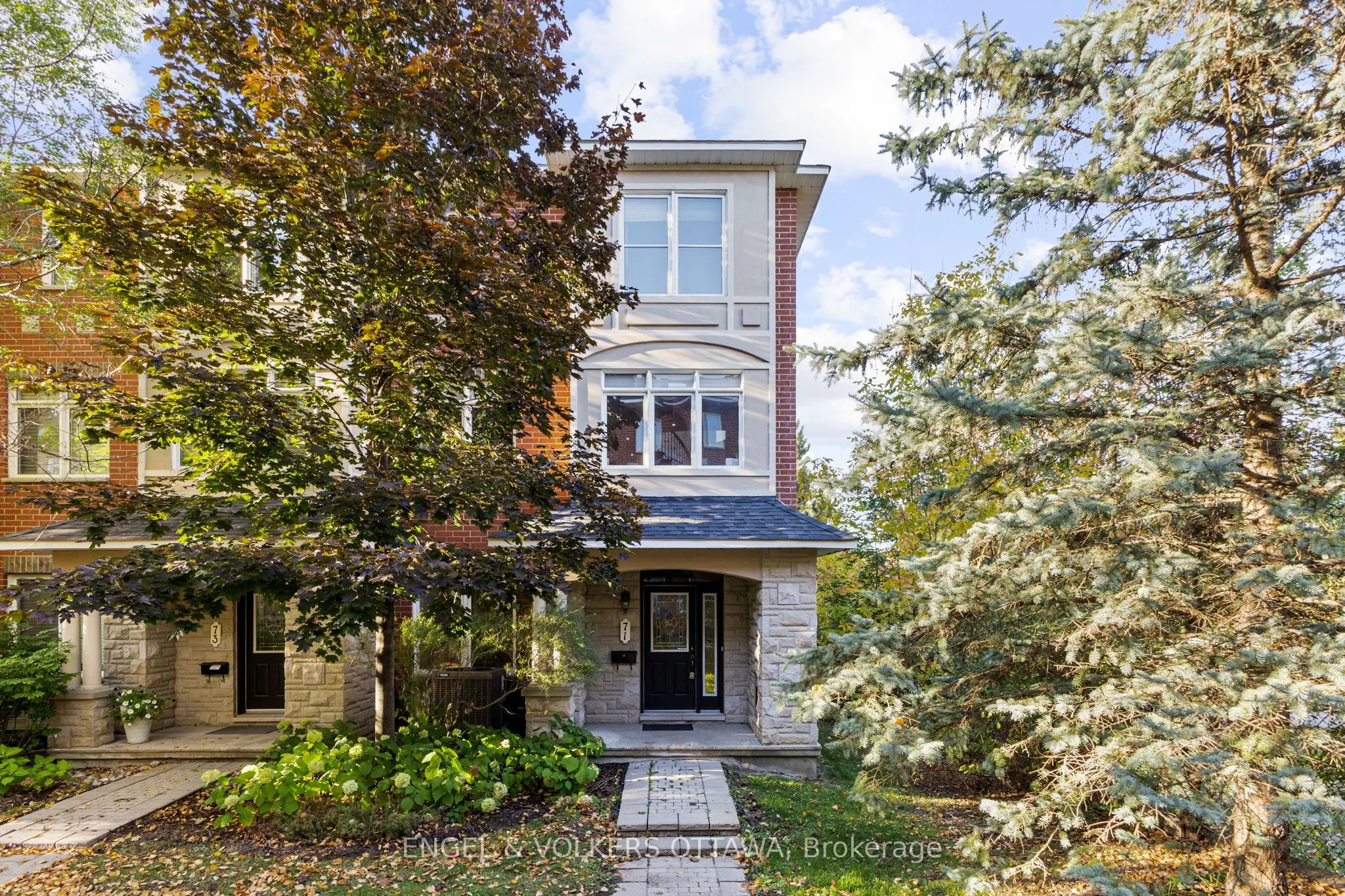 71 Metropole Private, #63