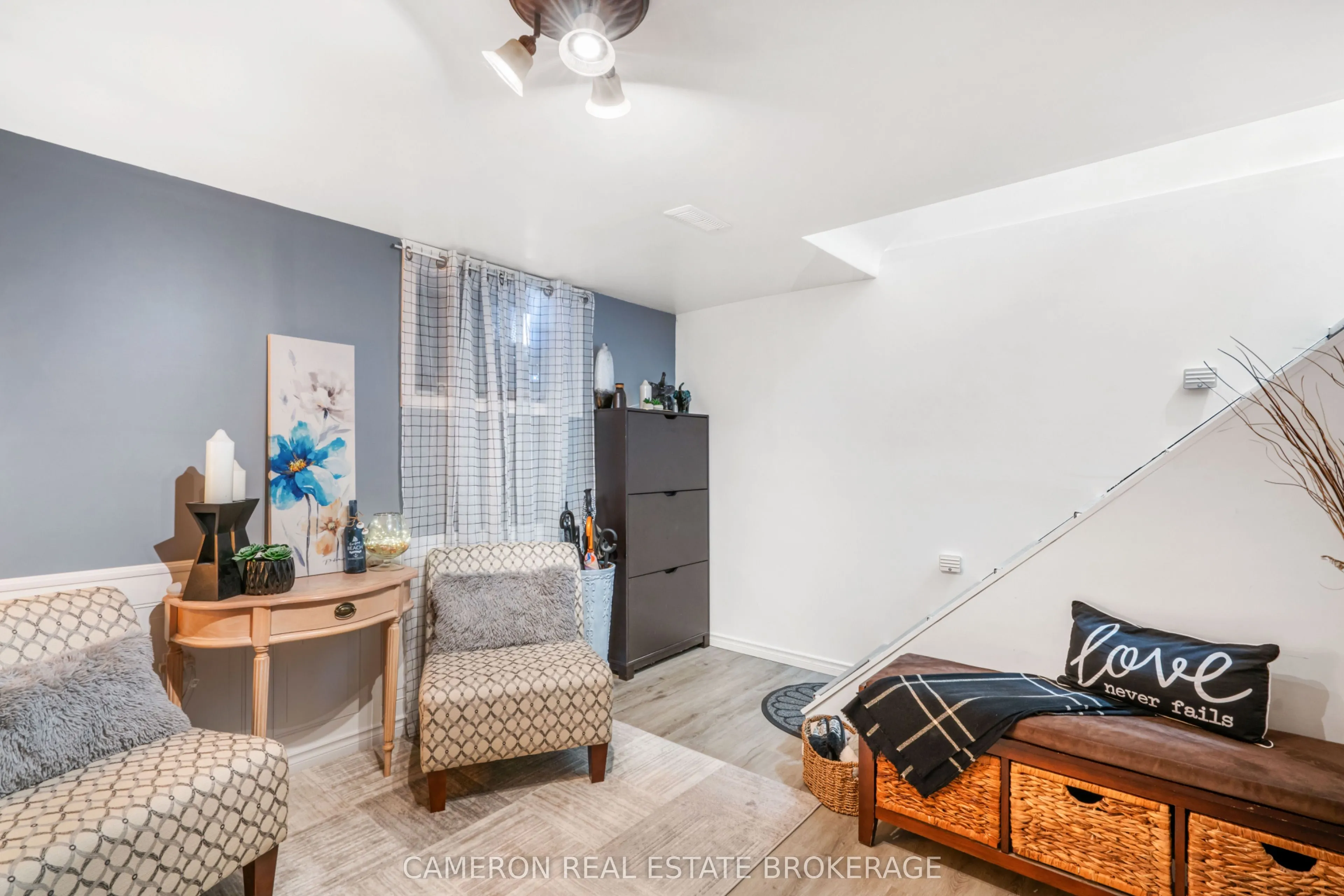 1127 Fourth Street E