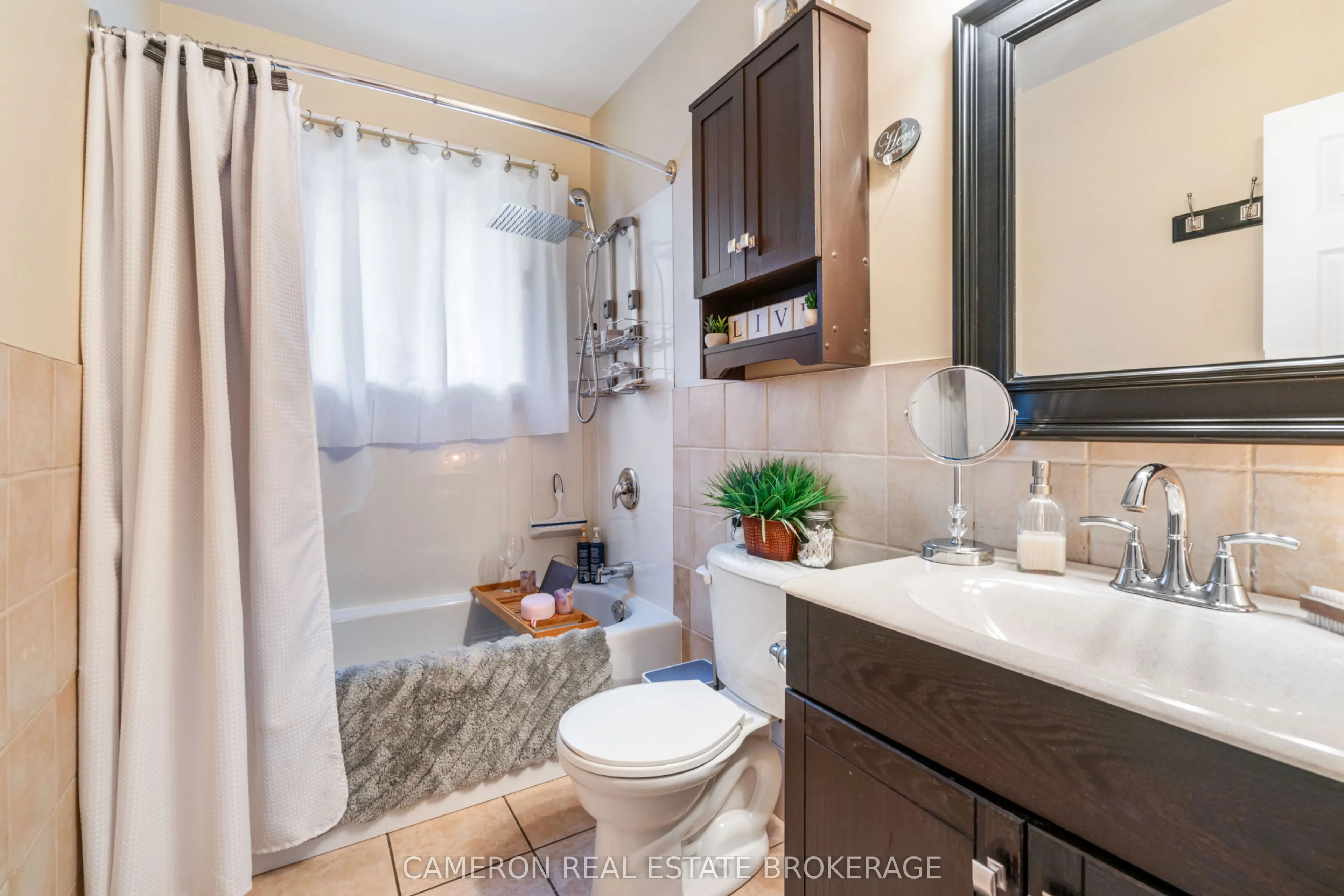 1127 Fourth Street E