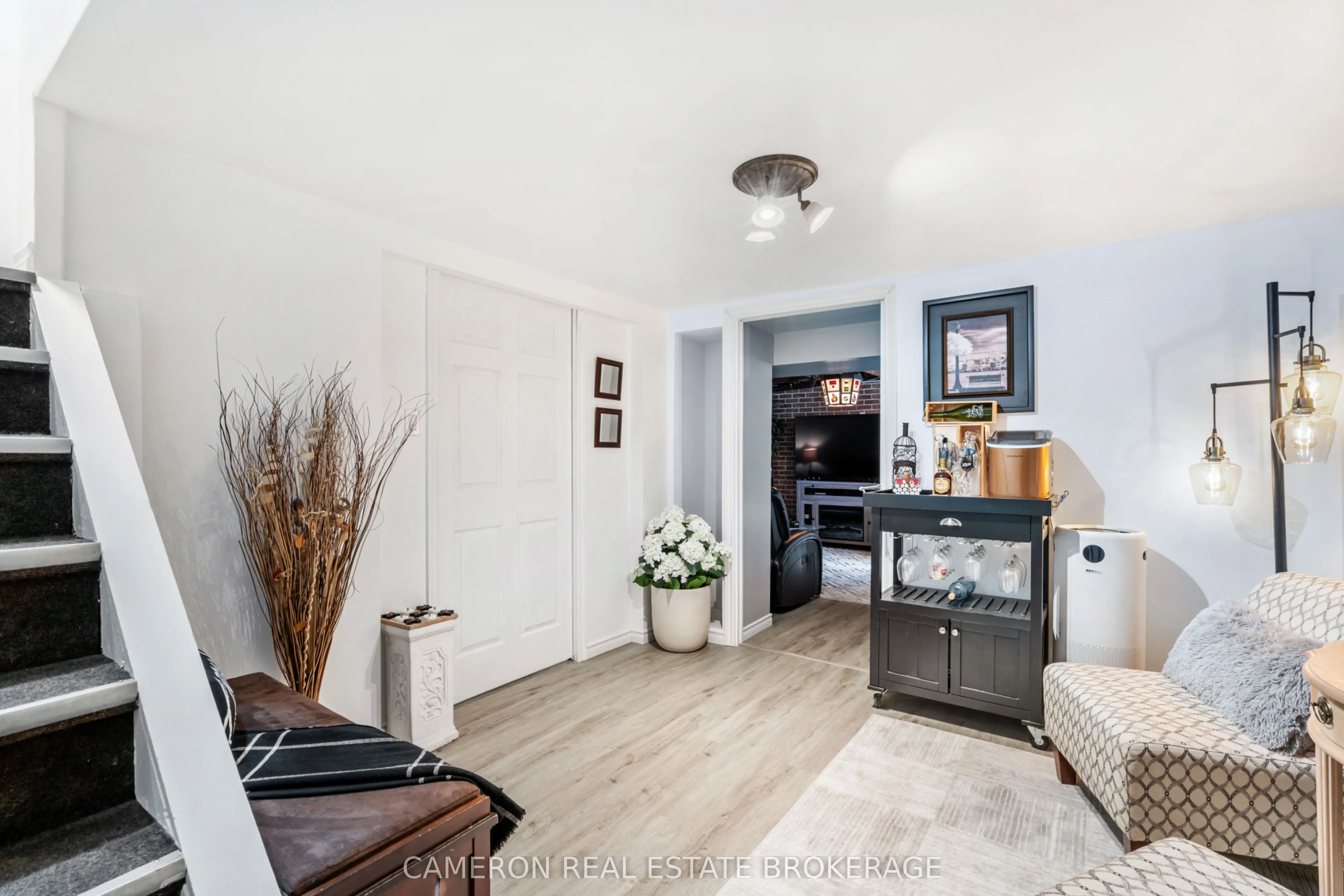 1127 Fourth Street E