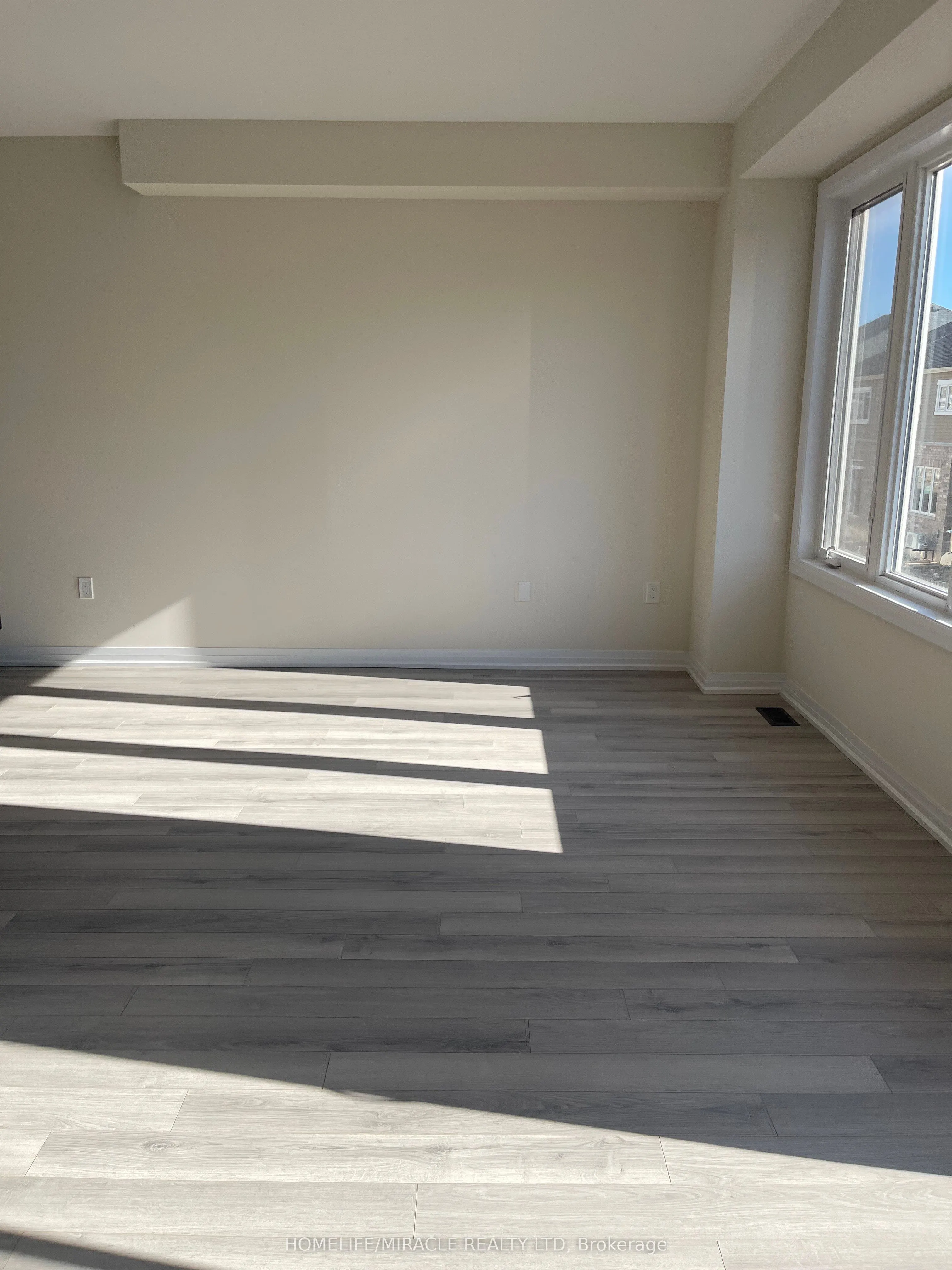 149 Gear Avenue