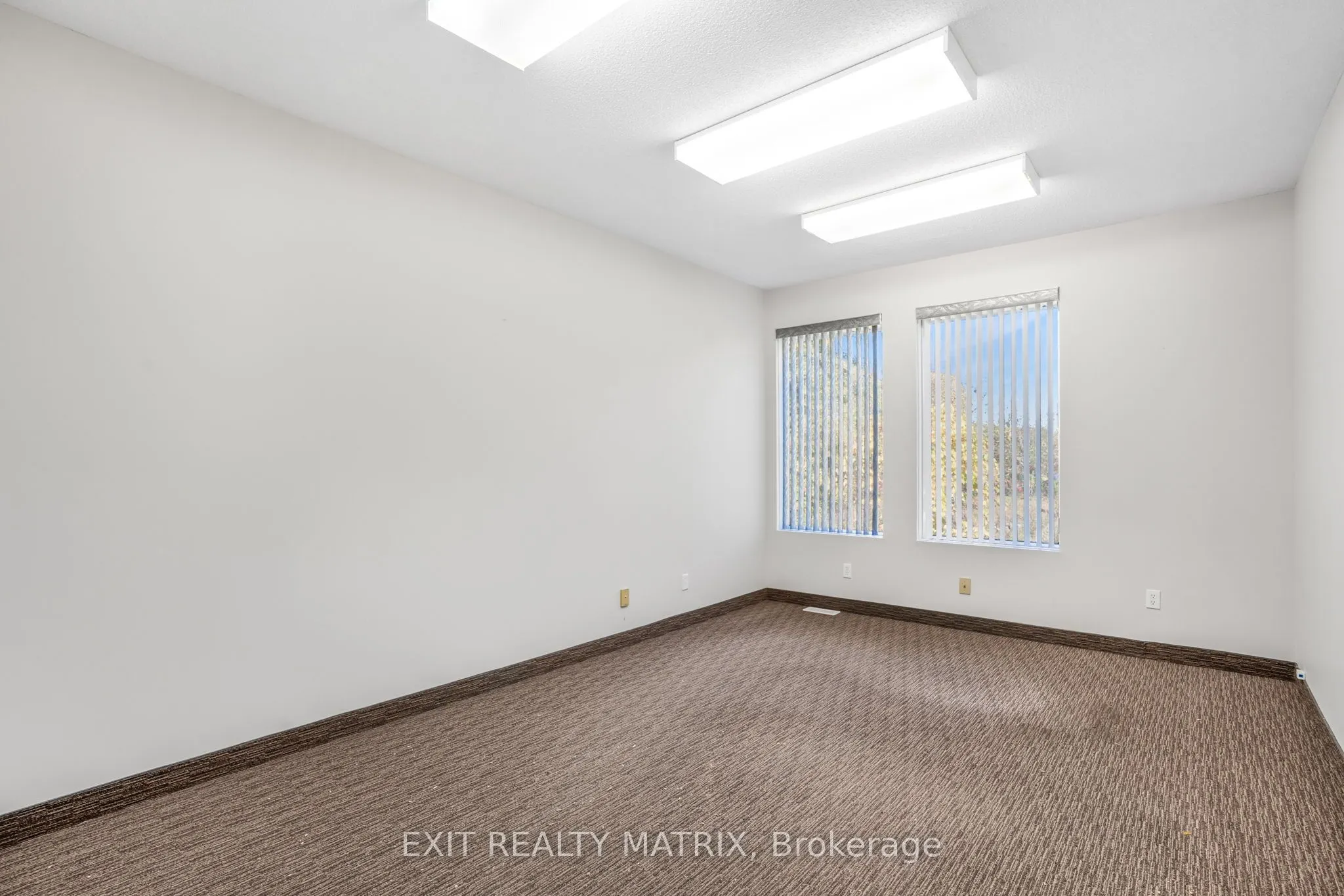 1 Main Street E, #500