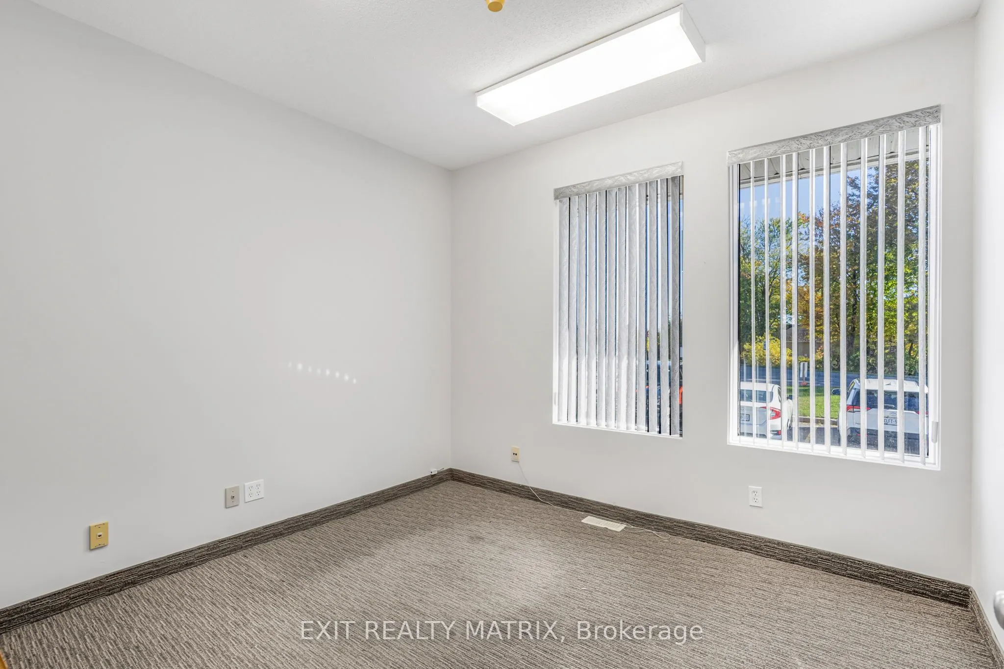 1 Main Street E, #500