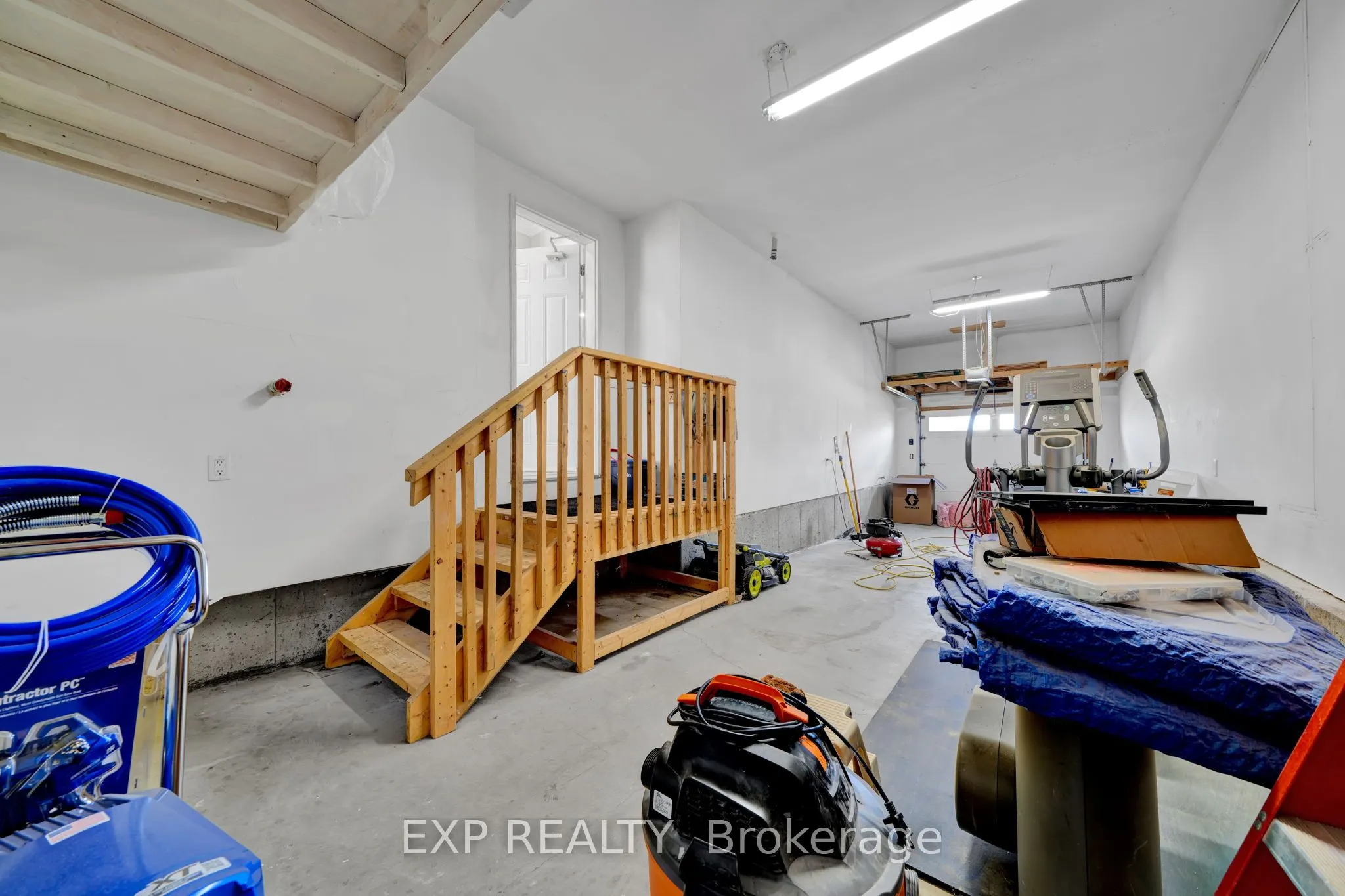 408 Galbraith Street