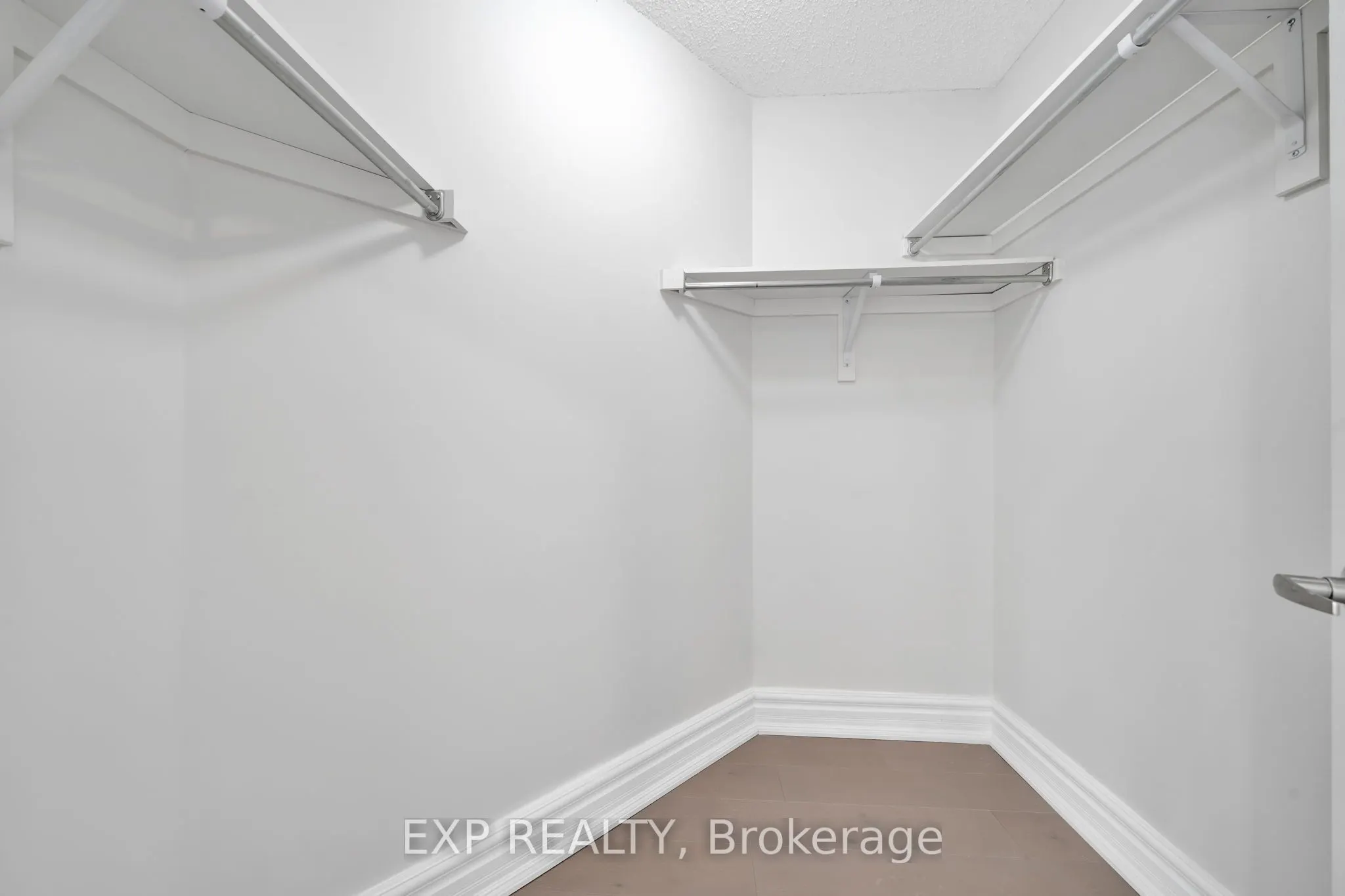 408 Galbraith Street