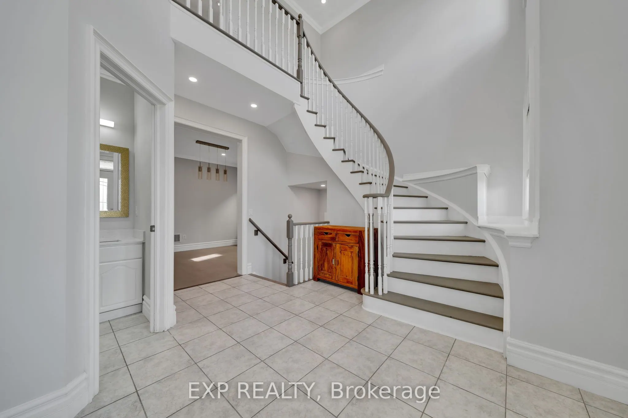 408 Galbraith Street