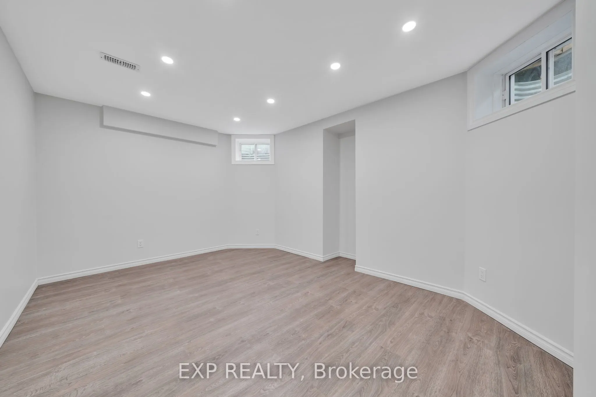 408 Galbraith Street