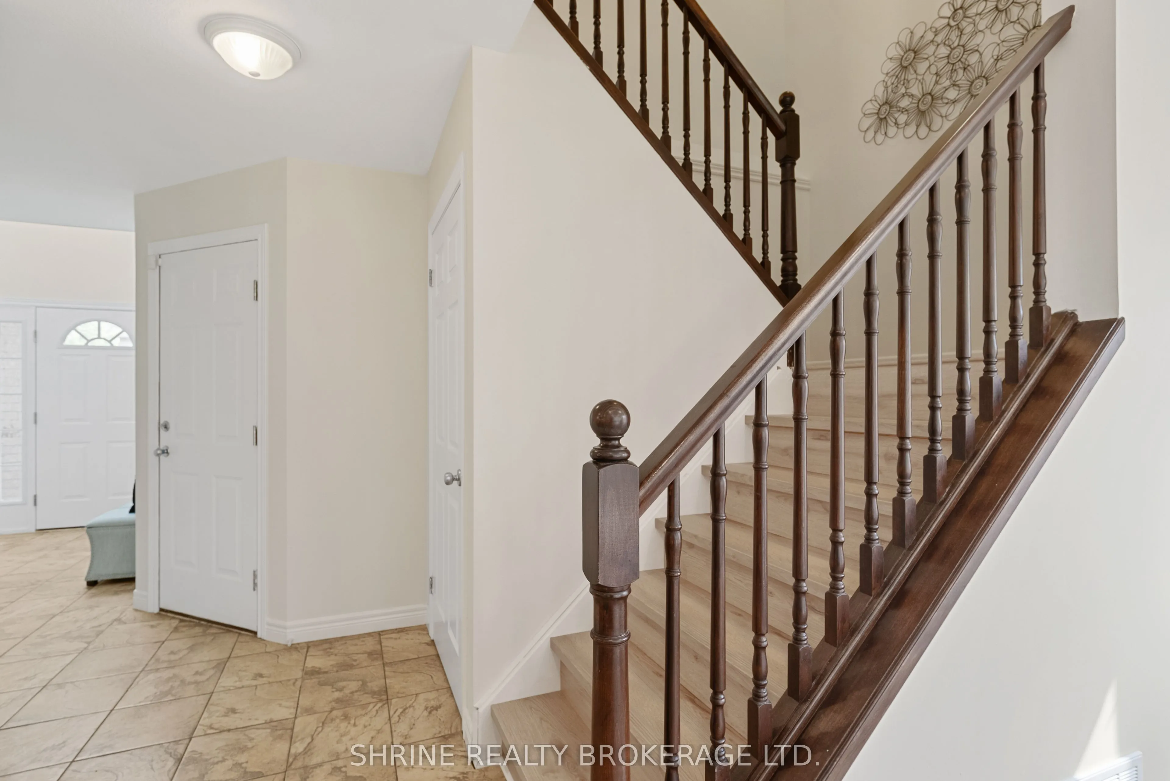 899 BRADSHAW Crescent
