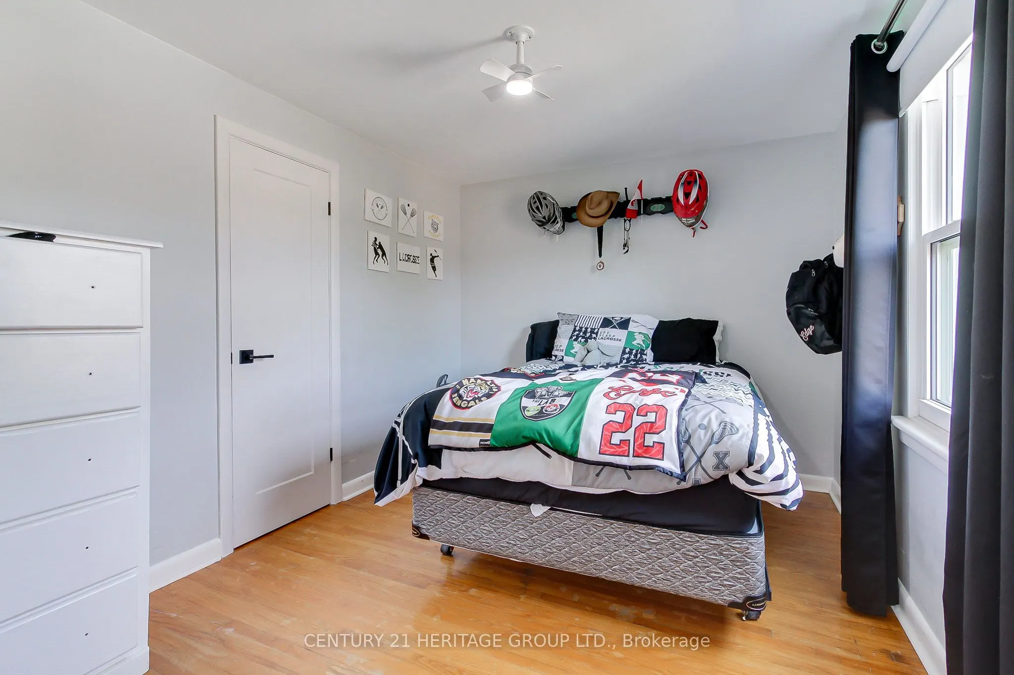 396 East 16th Street
