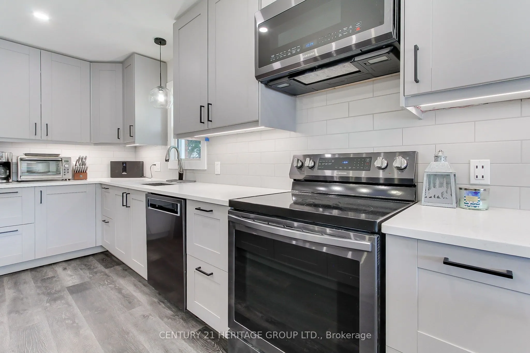 396 East 16th Street