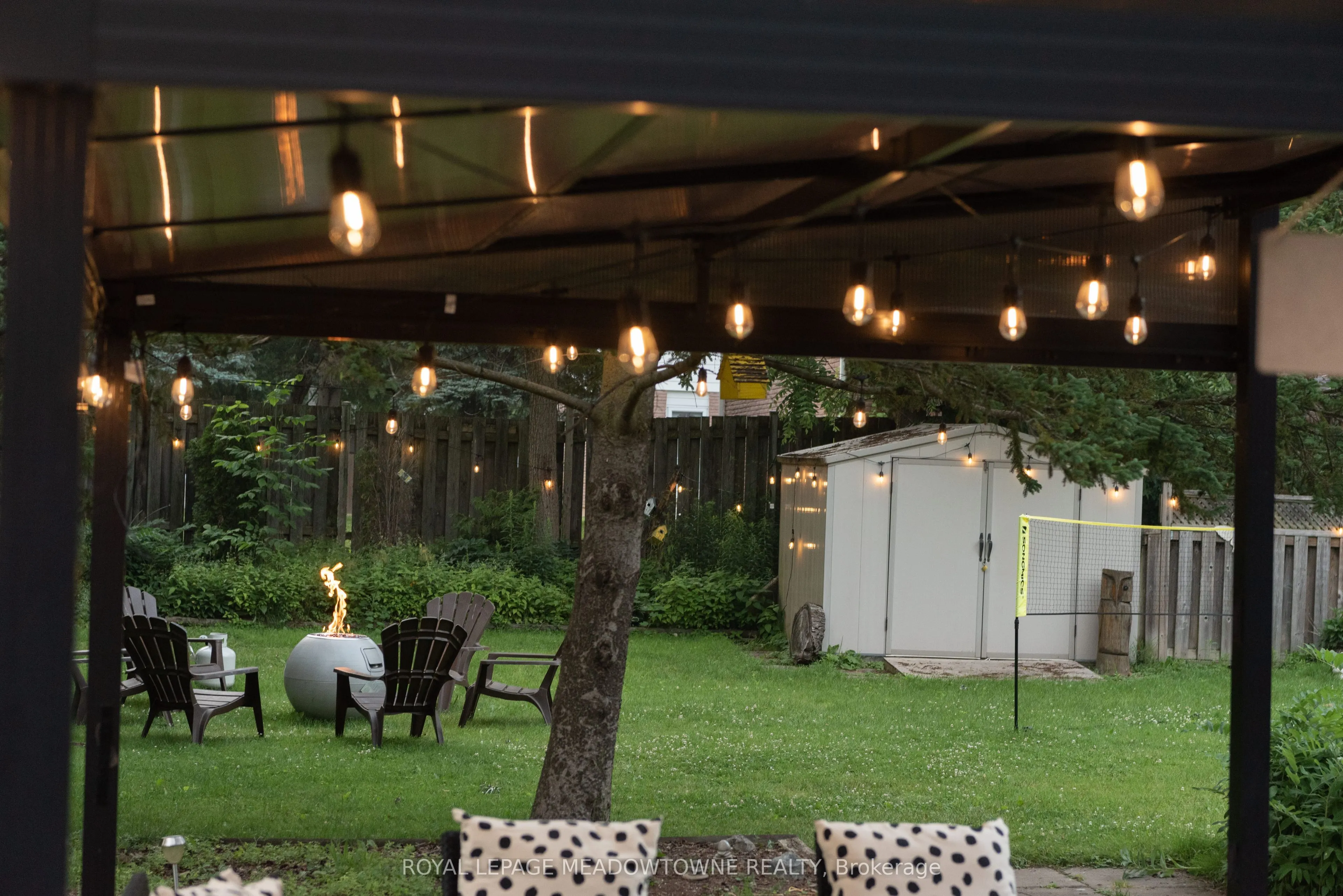 5853 Mcleod Road