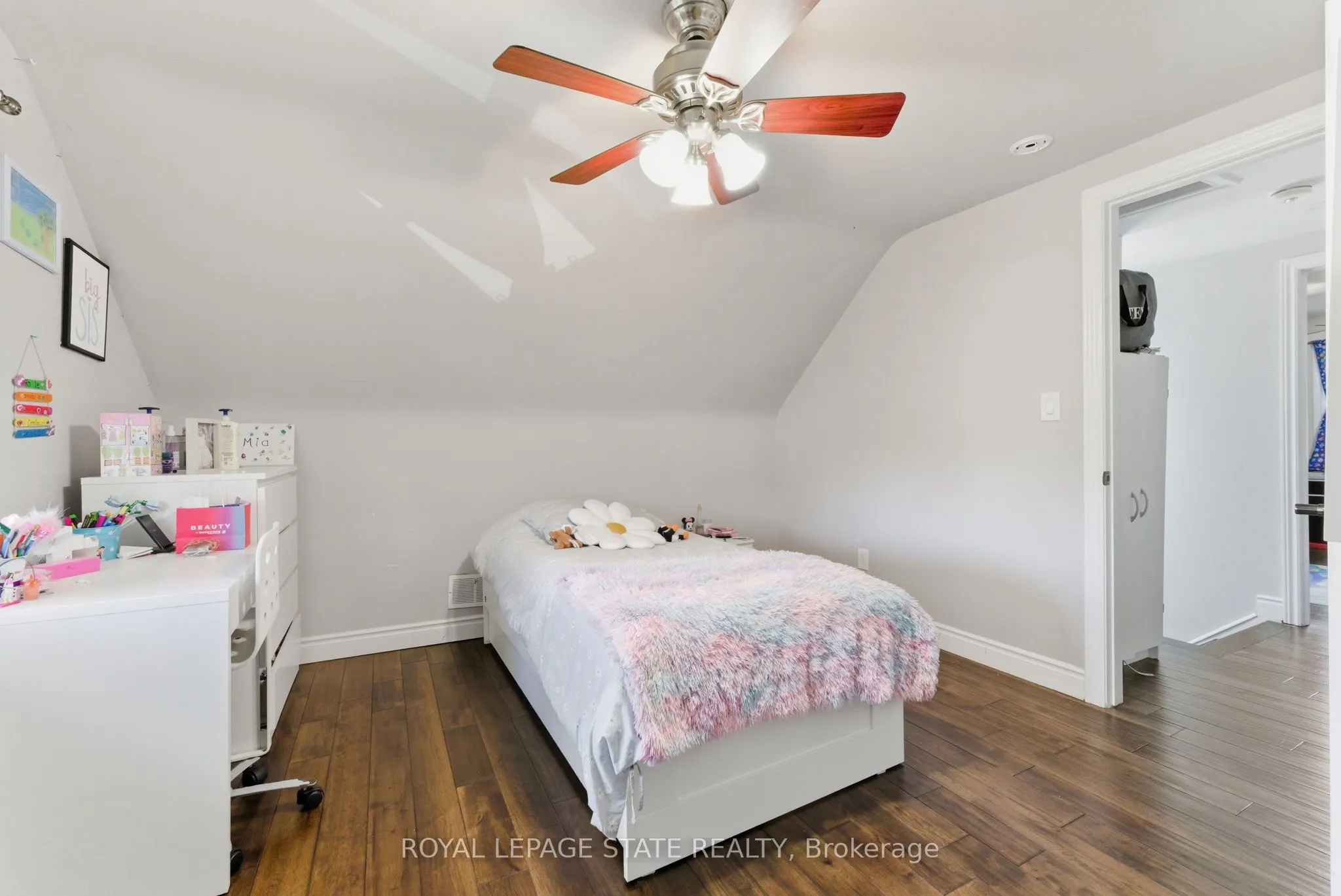 425 Upper Gage Avenue, #1