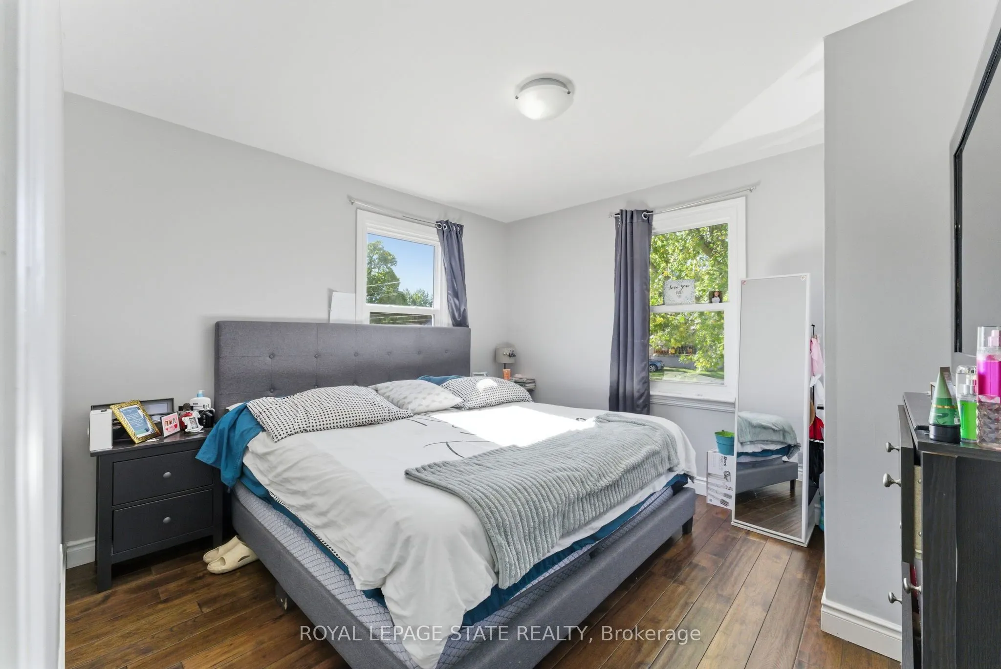 425 Upper Gage Avenue, #1