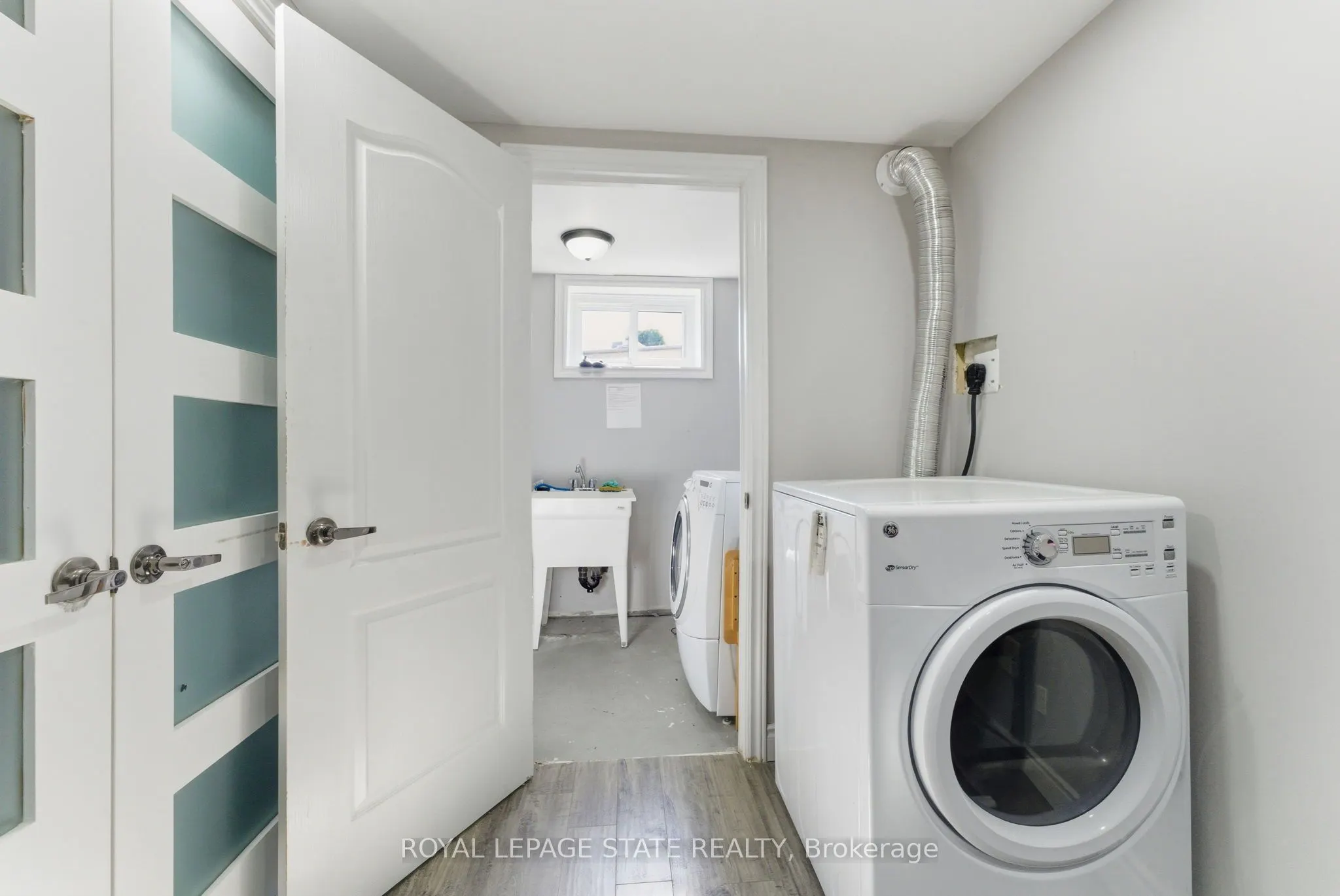 425 Upper Gage Avenue, #1