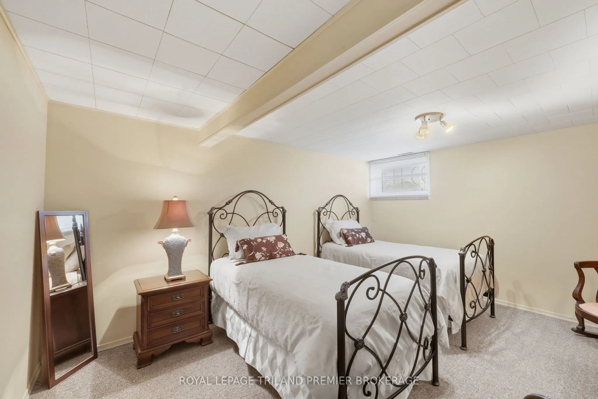 50 Fiddlers Green Road, #56