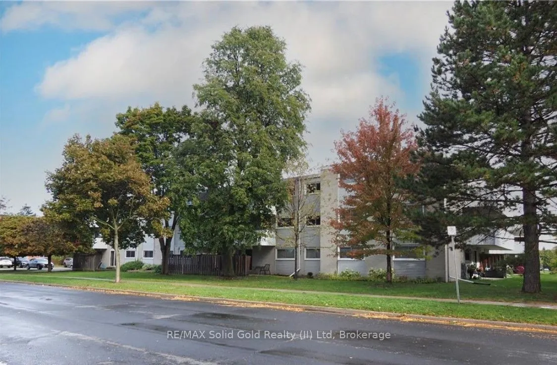 80 Breckenridge Drive, #102