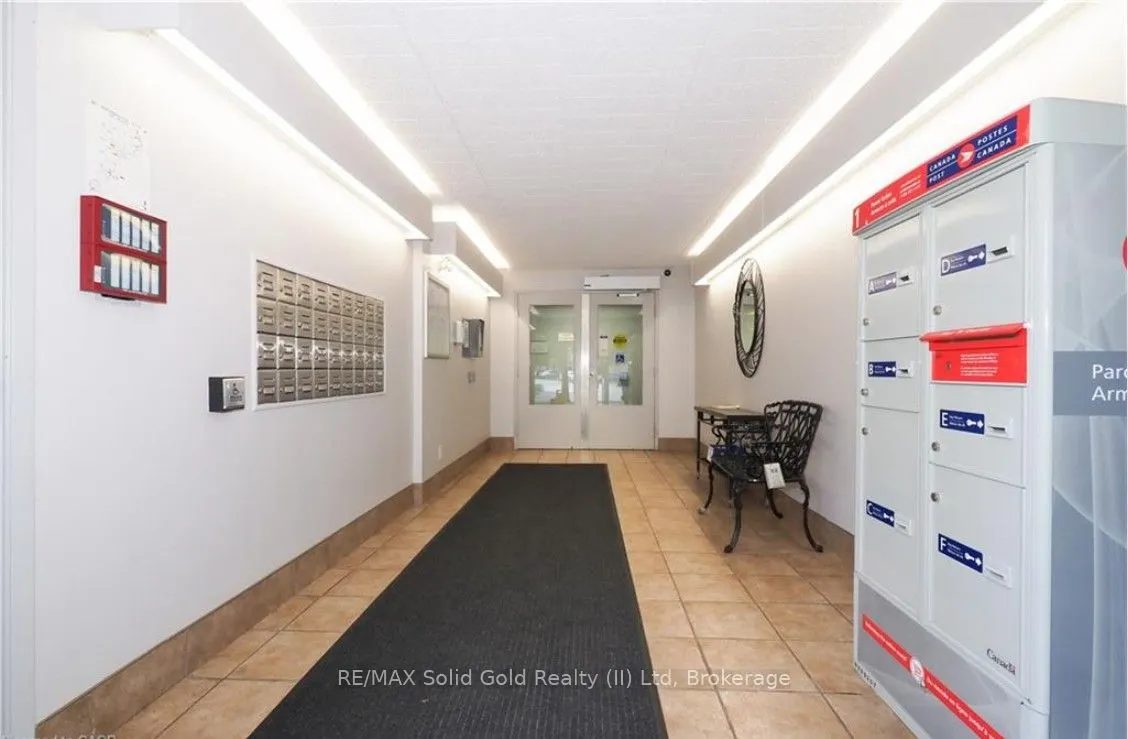 80 Breckenridge Drive, #102