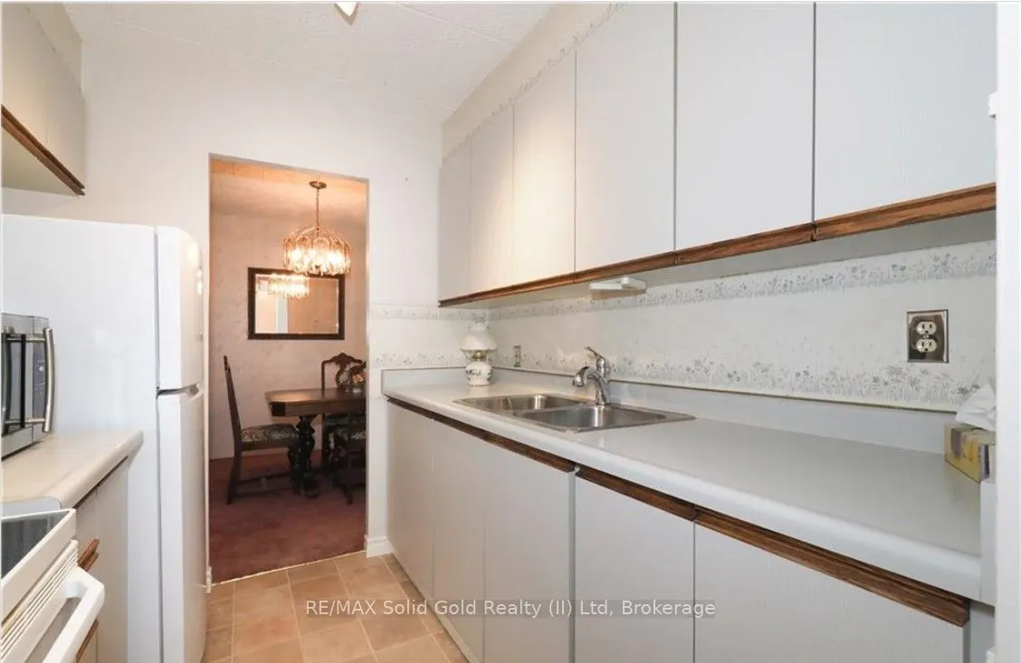 80 Breckenridge Drive, #102
