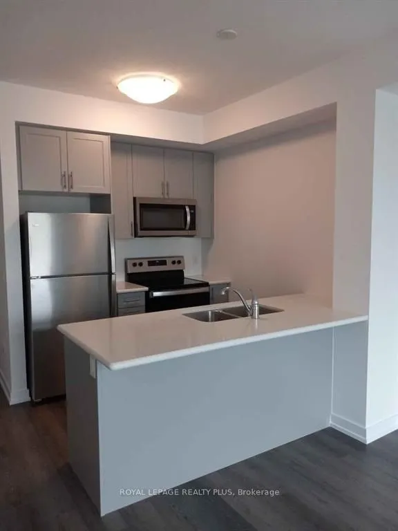 5055 Greenlane Road, #219
