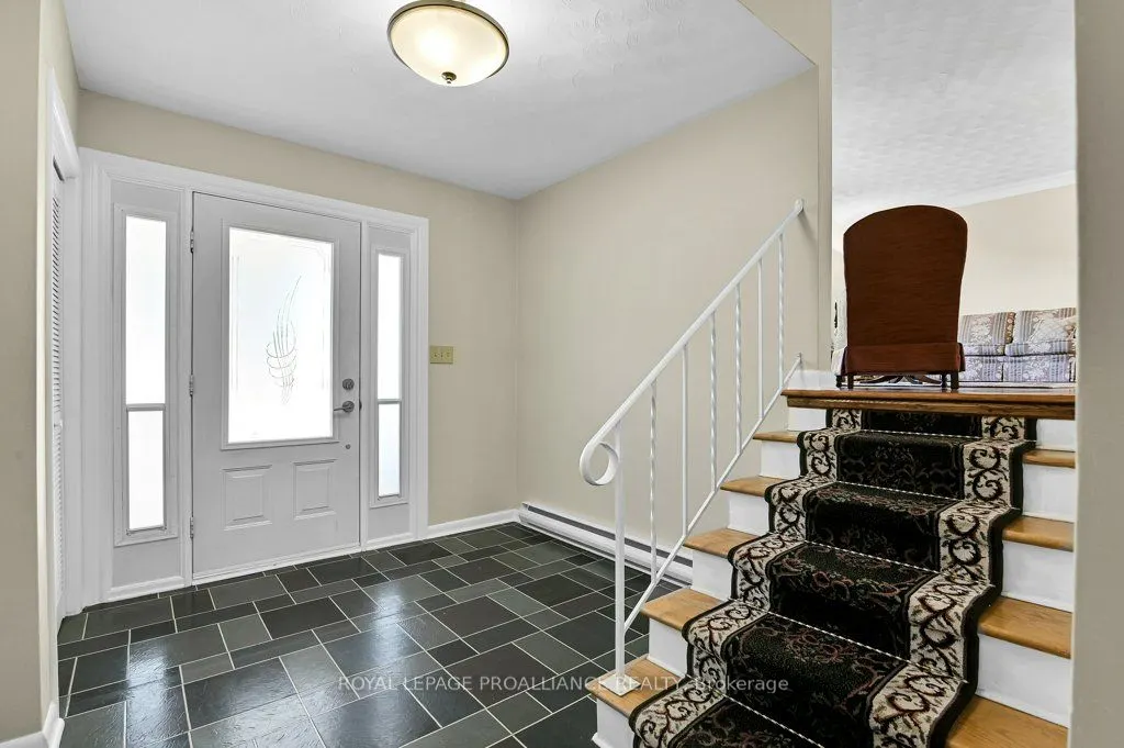 42 Davison Avenue