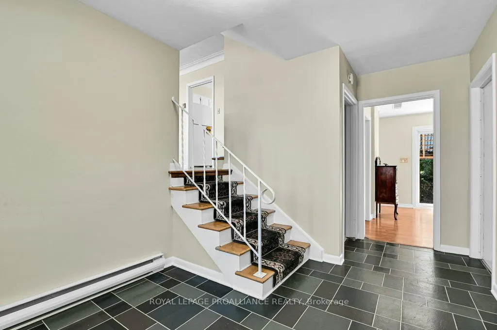 42 Davison Avenue