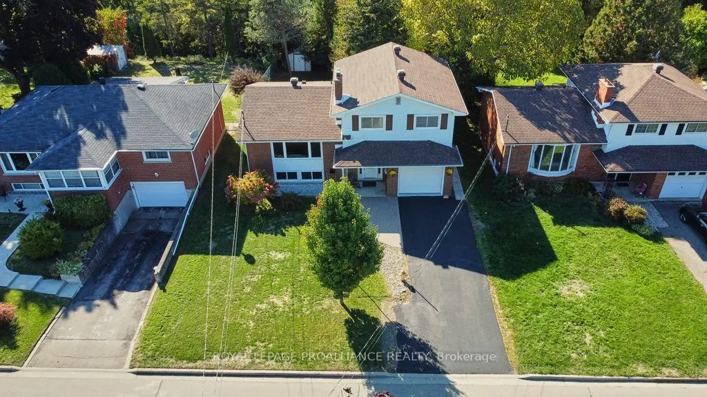 42 Davison Avenue