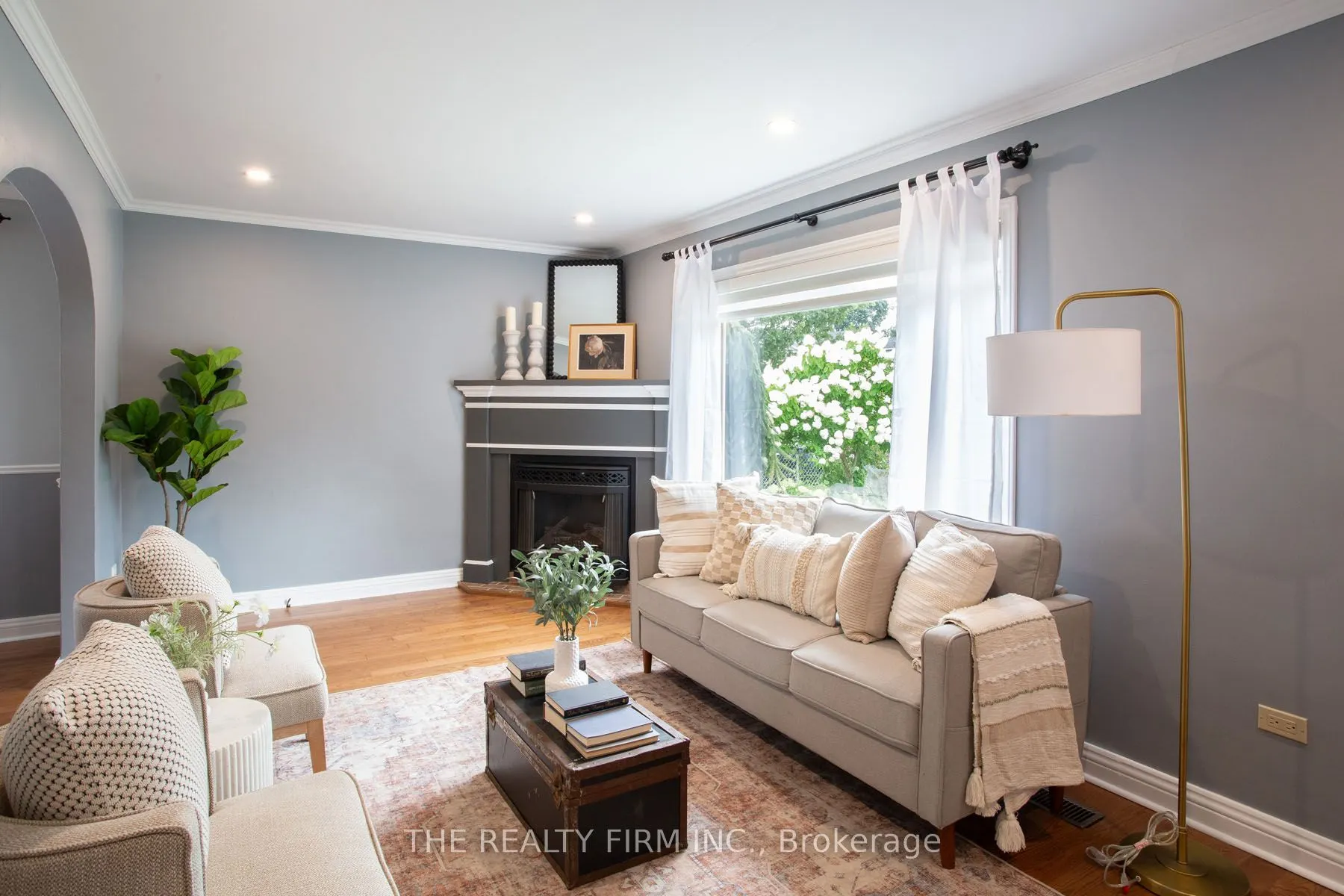 667 Devonshire Avenue