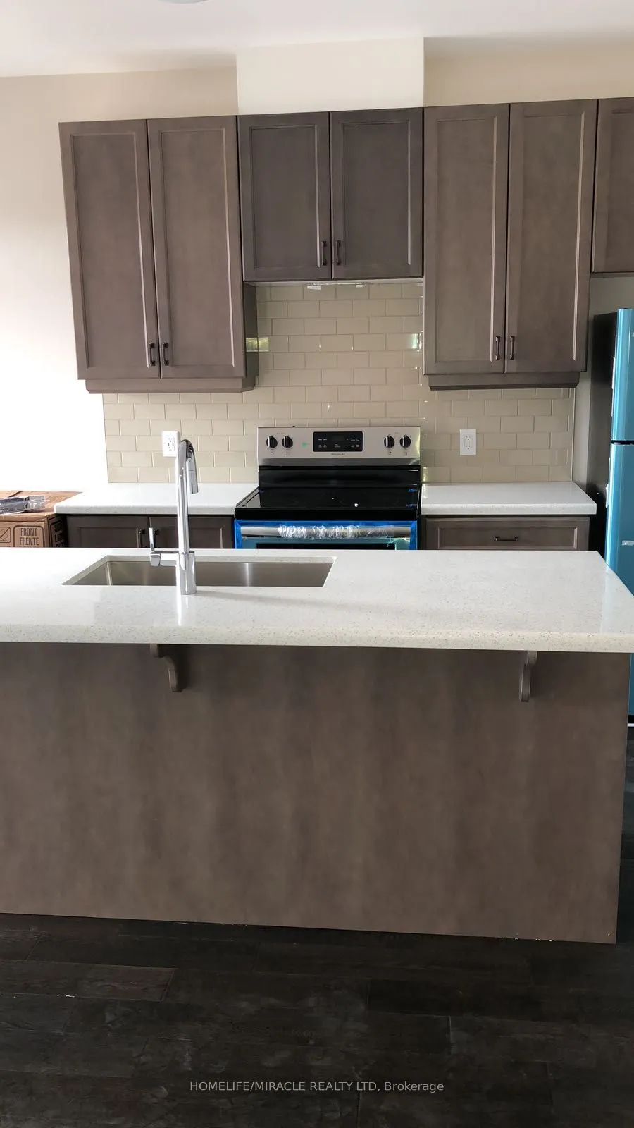35 Midhurst Heights, #19