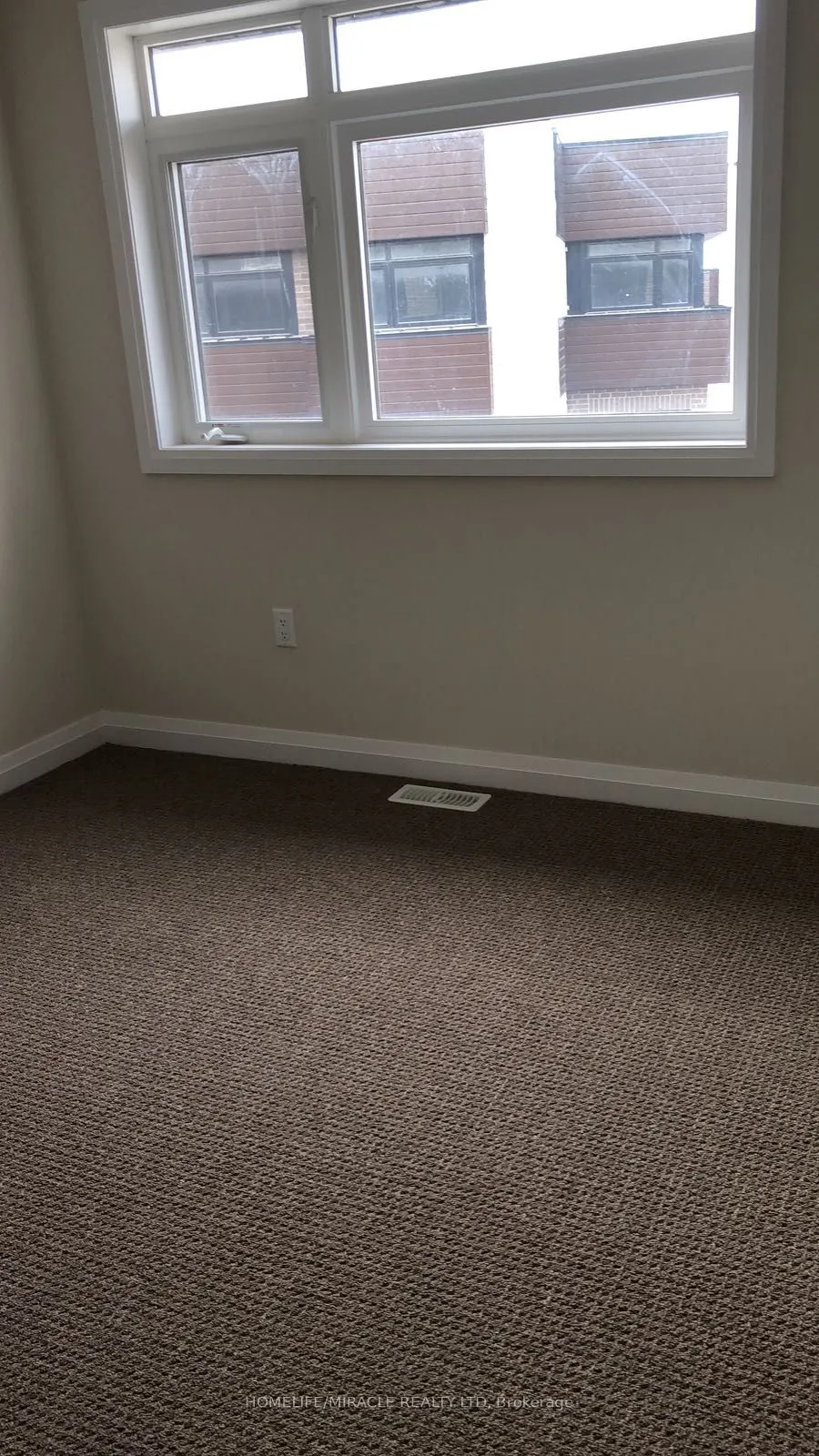 35 Midhurst Heights, #19