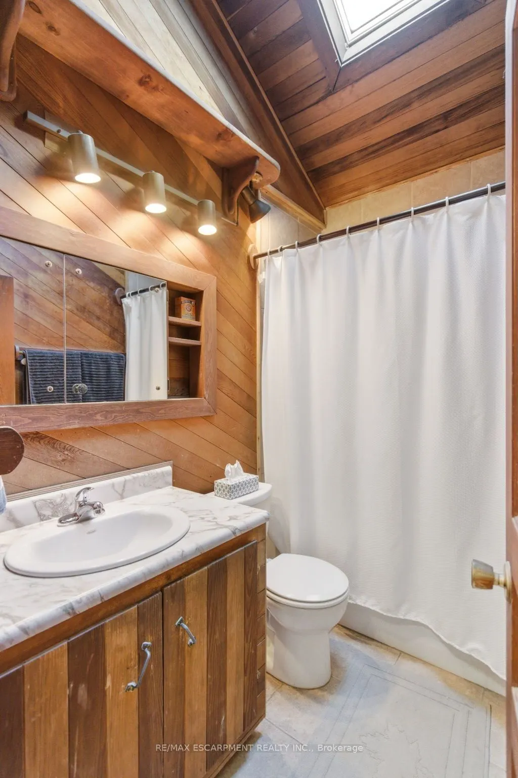 267 THAYER Avenue