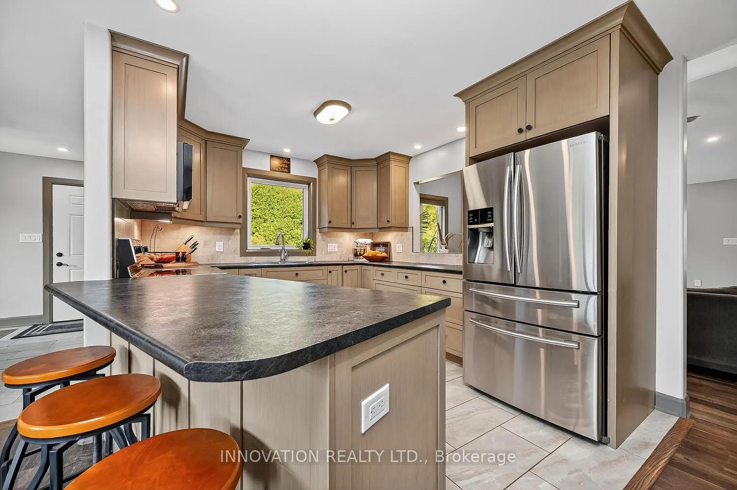 934 Maple Hill Road