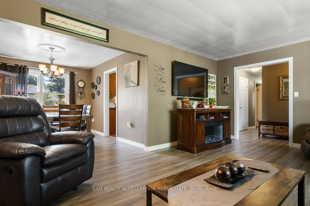 64 River Road